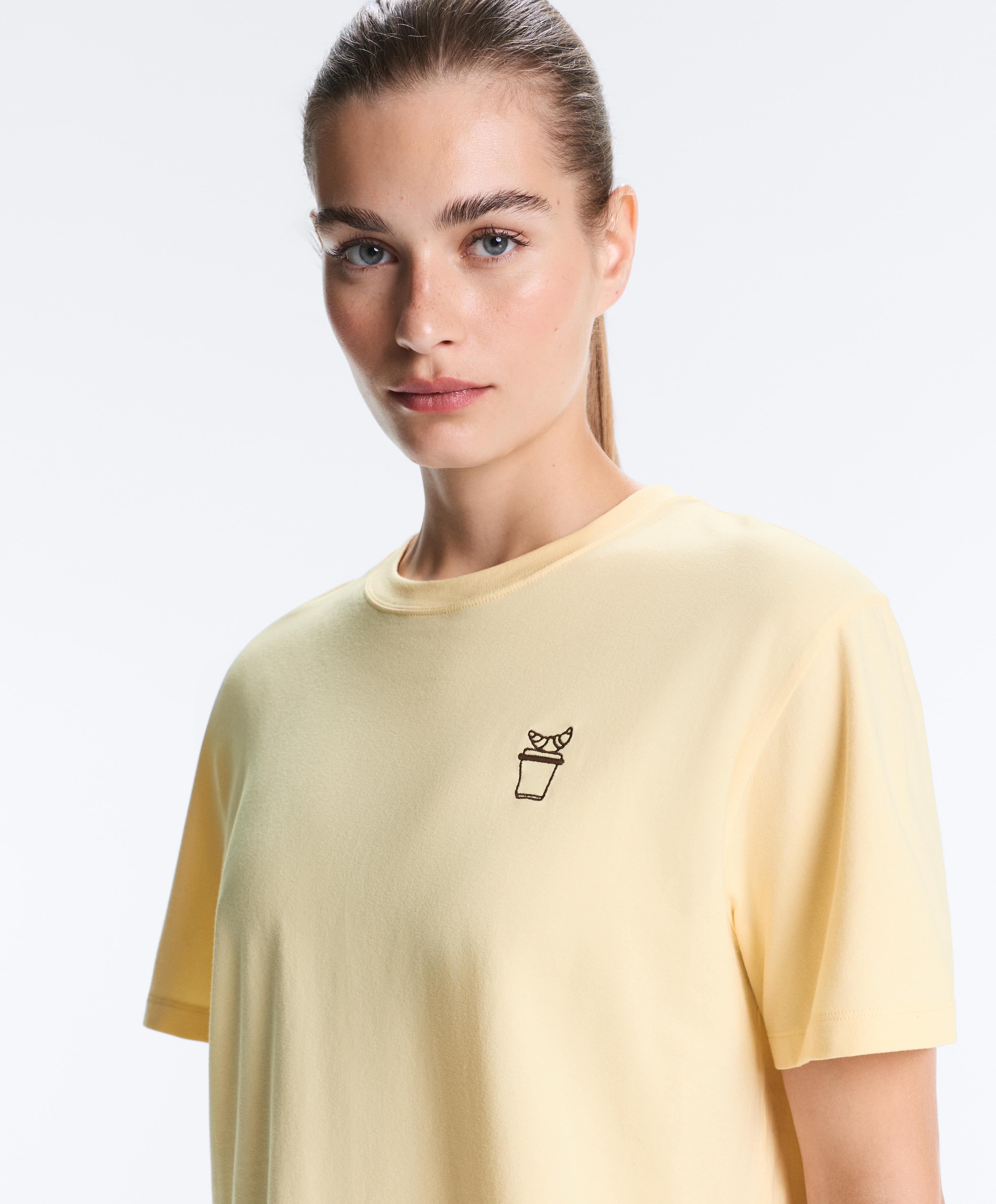 Boxy cotton blend T-shirt with graphic Boxy cotton blend T-shirt with graphic