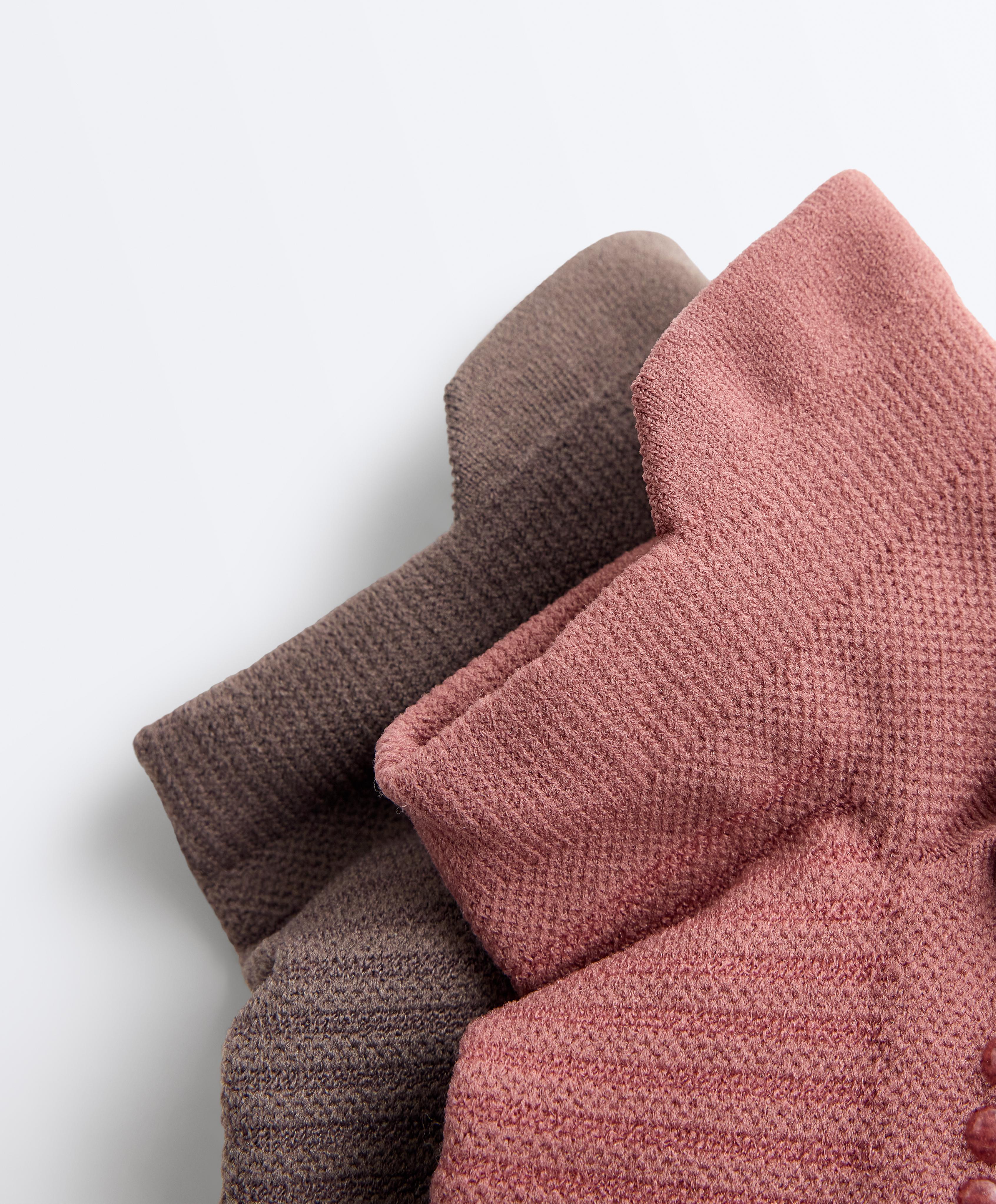 2 pairs of polyamide blend yoga and Pilates sneaker socks — BLUSH