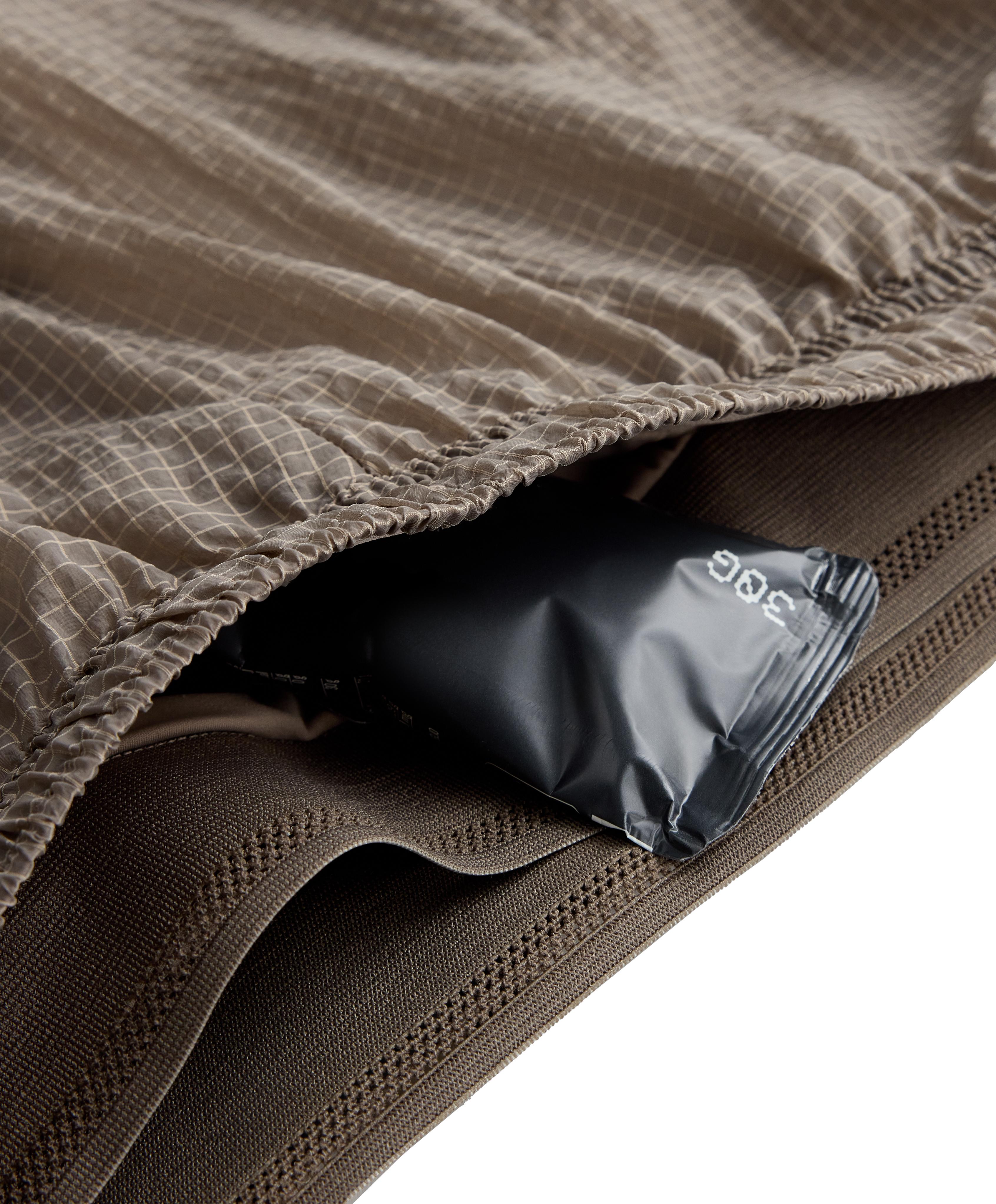Technical 2-in-1 checked mid-rise shorts — MINK GREY
