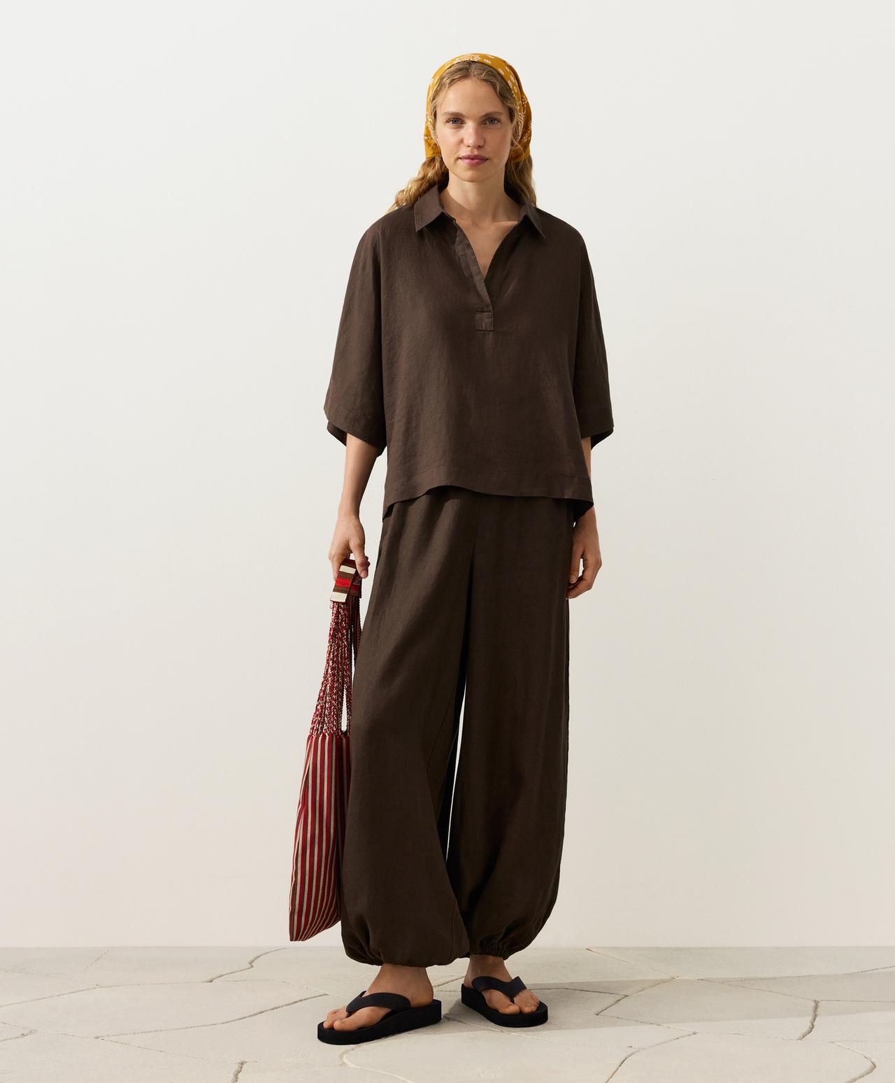 Oversize short-sleeve 100% linen polo shirt — DARK BROWN