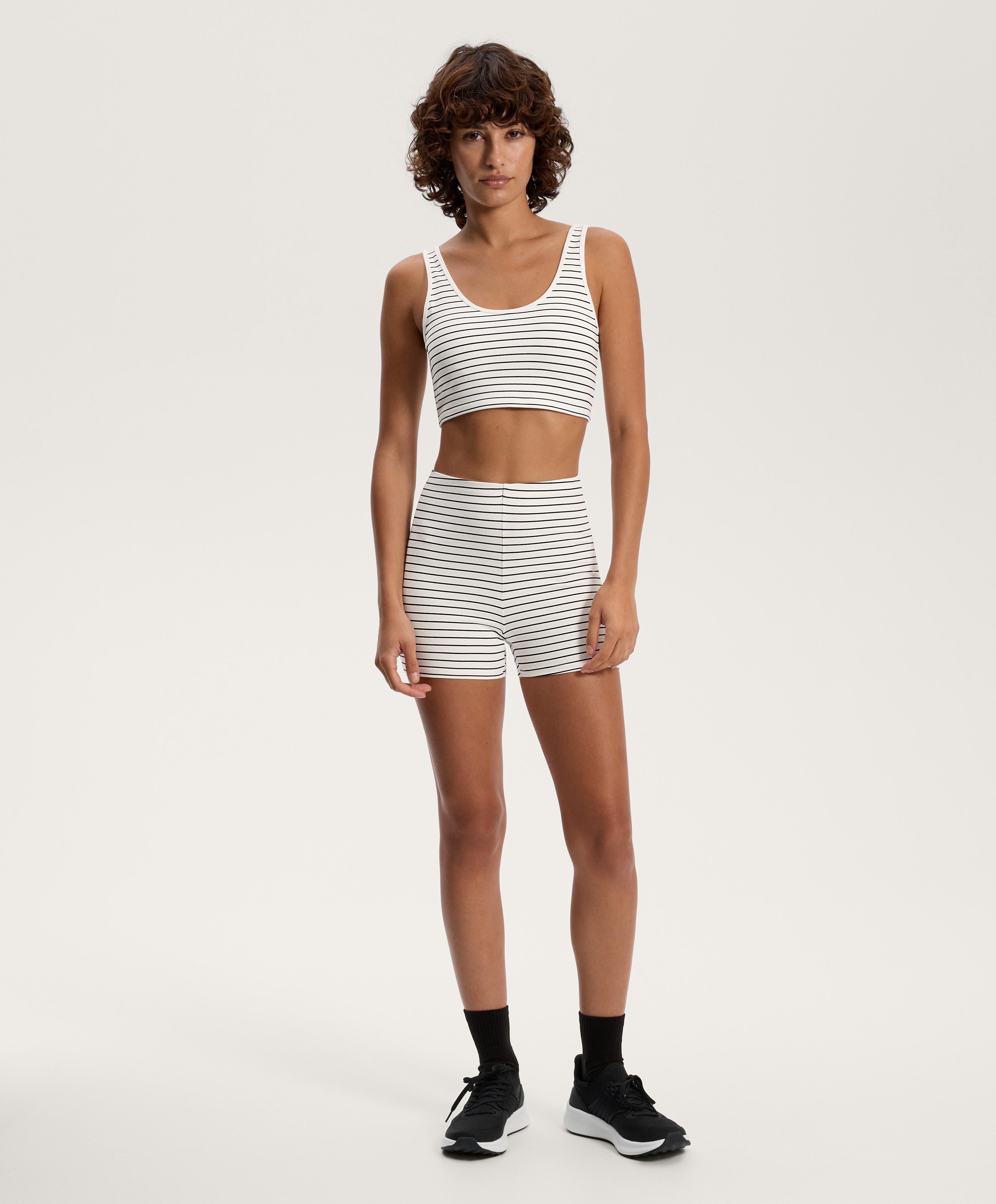 Hot pant high rise Evermove na pruge 8 cm - Sniženje Hot pant high rise Evermove na pruge 8 cm - Sniženje