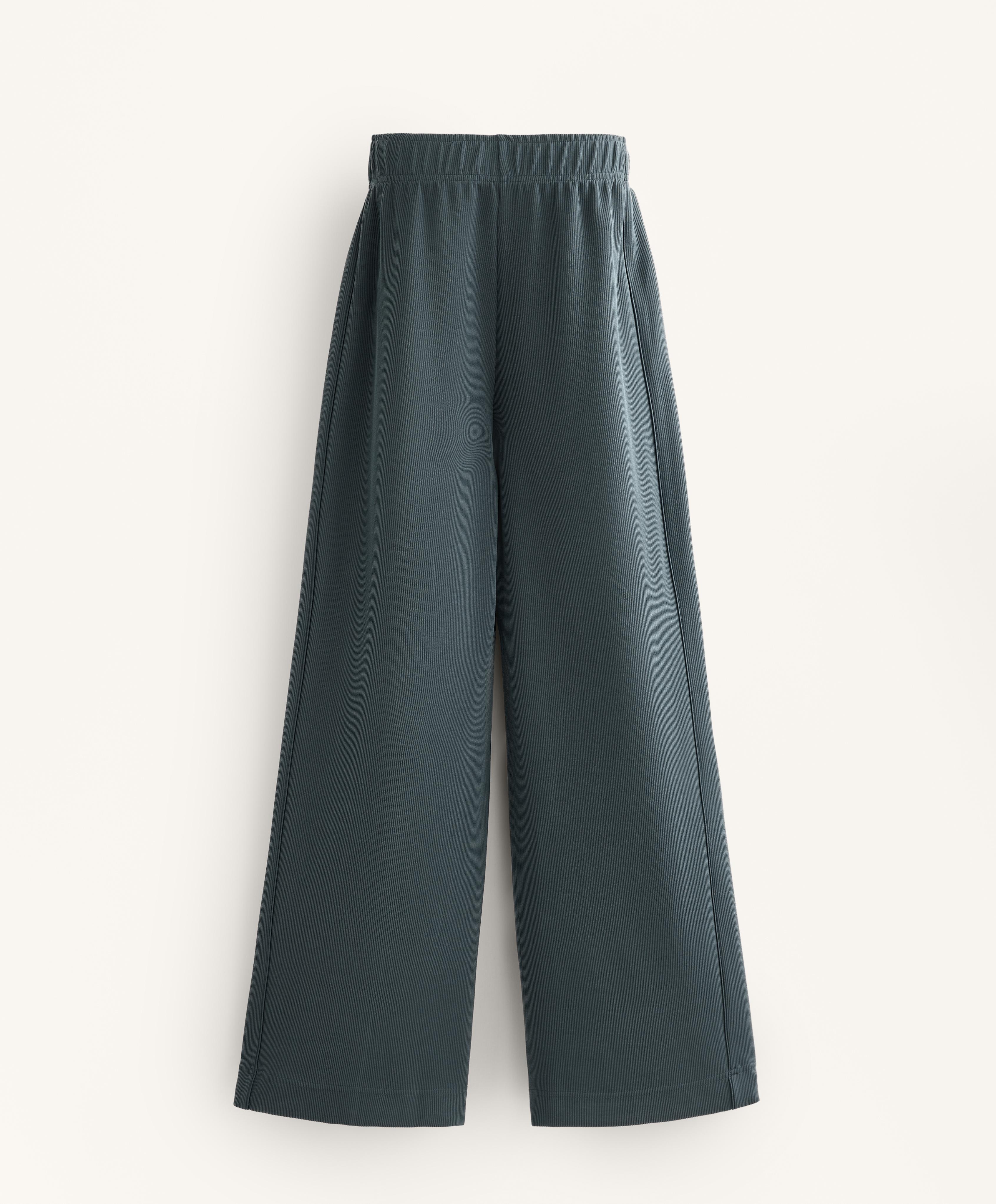 Straight-leg rib trousers with 29% modal