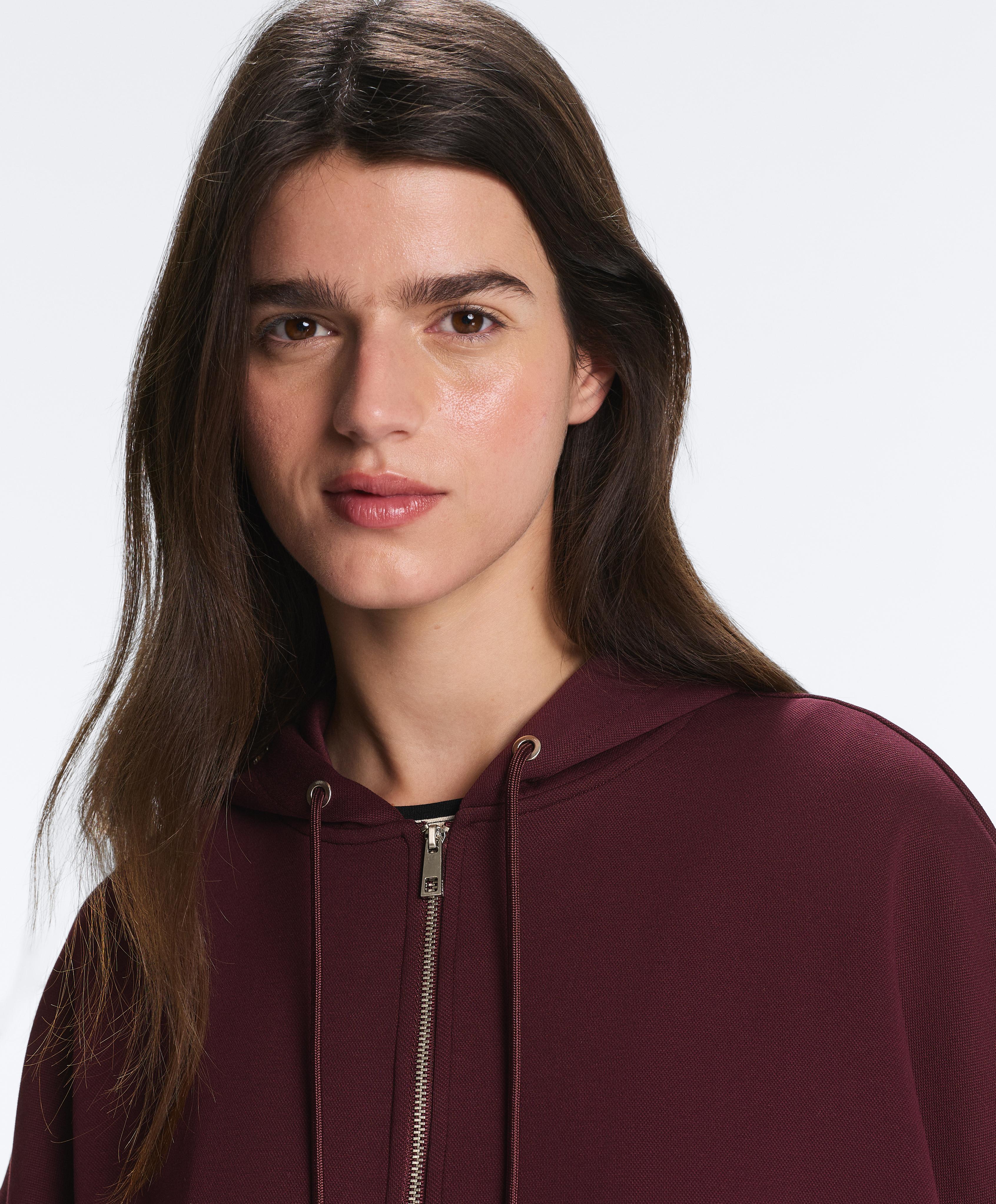 Chaqueta oversize capucha piqué con algodón Chaqueta oversize capucha piqué con algodón