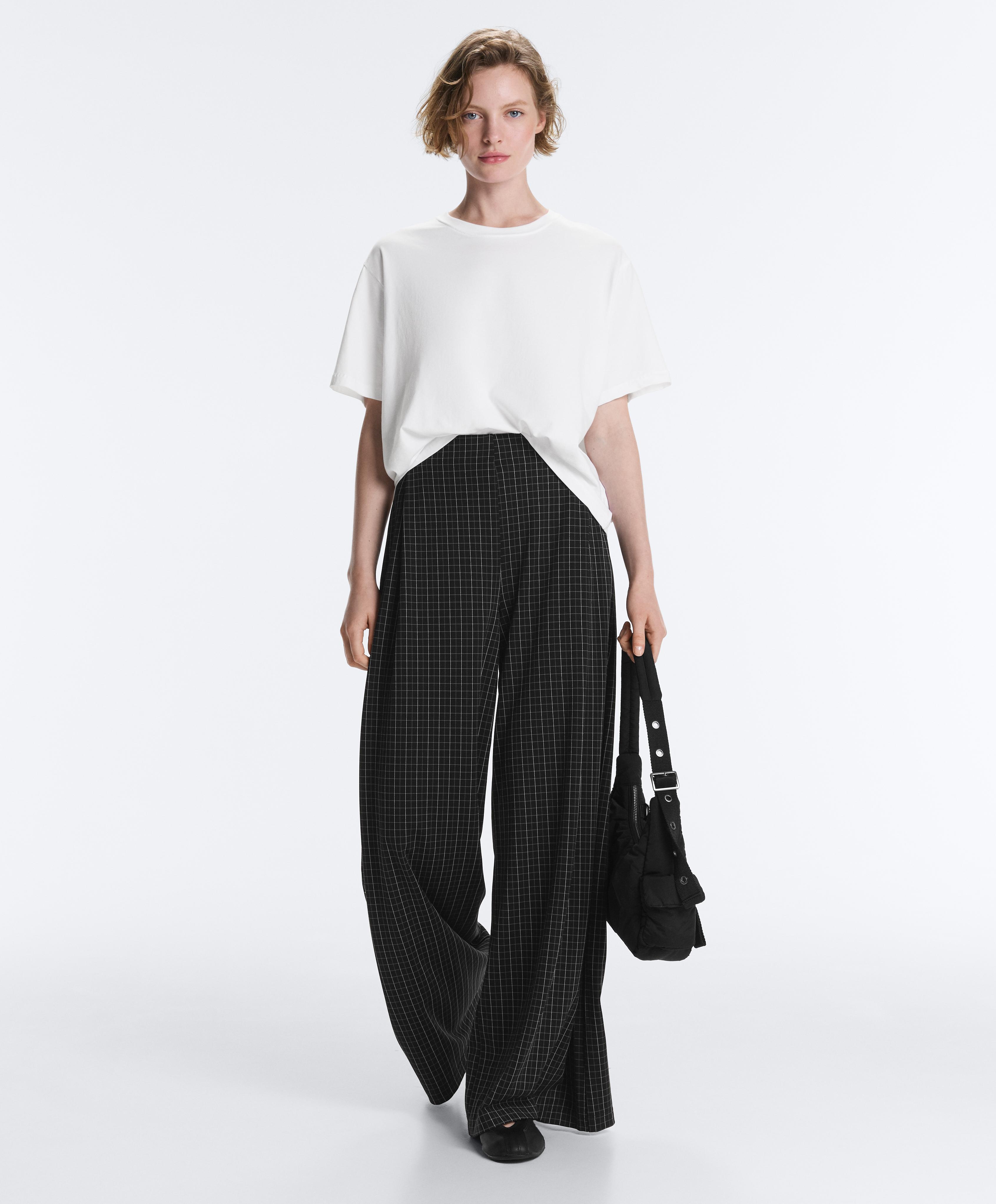 Wide-leg check trousers — BLACK
