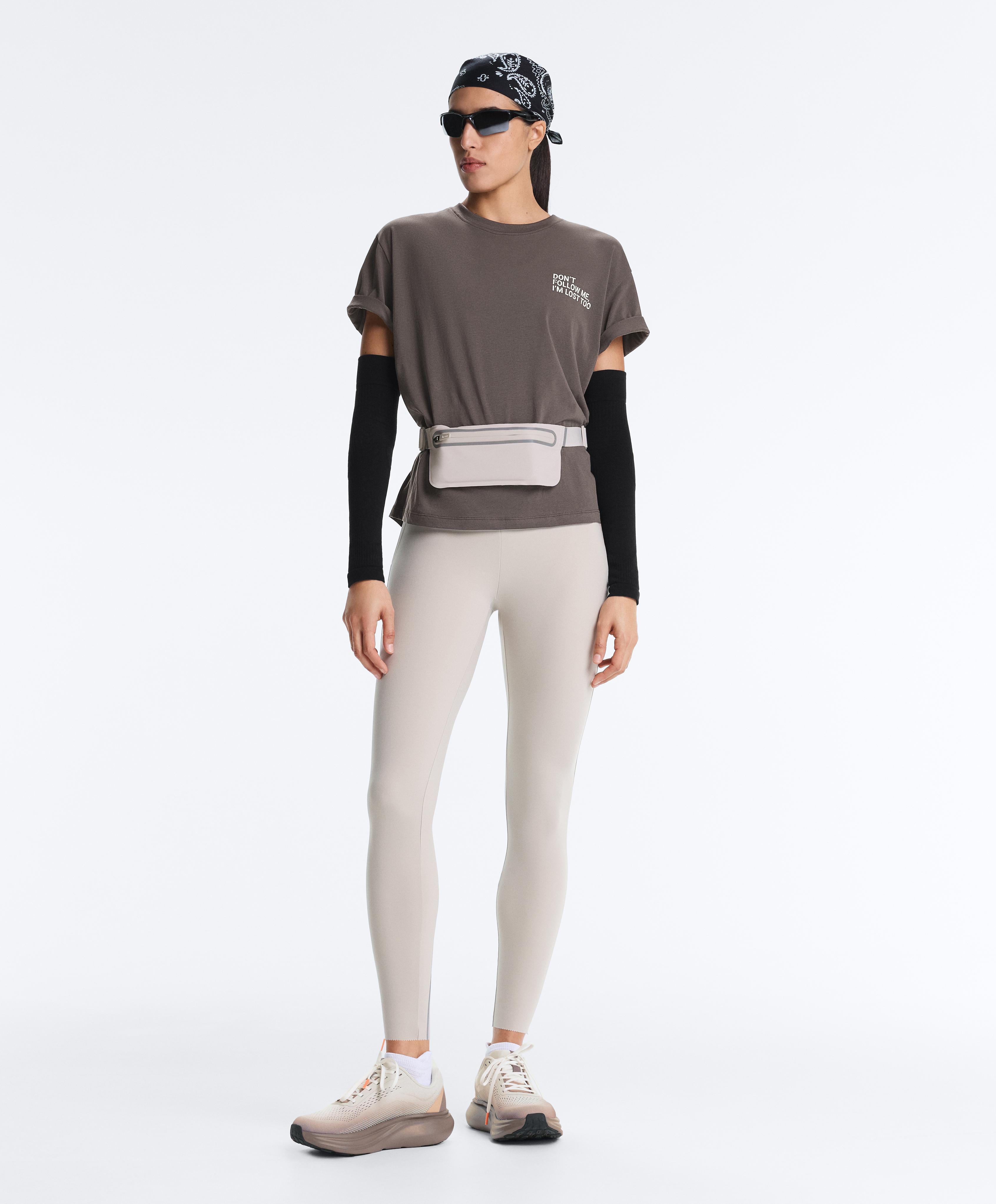 Boxy cotton blend T-shirt with slogan — CHARCOAL