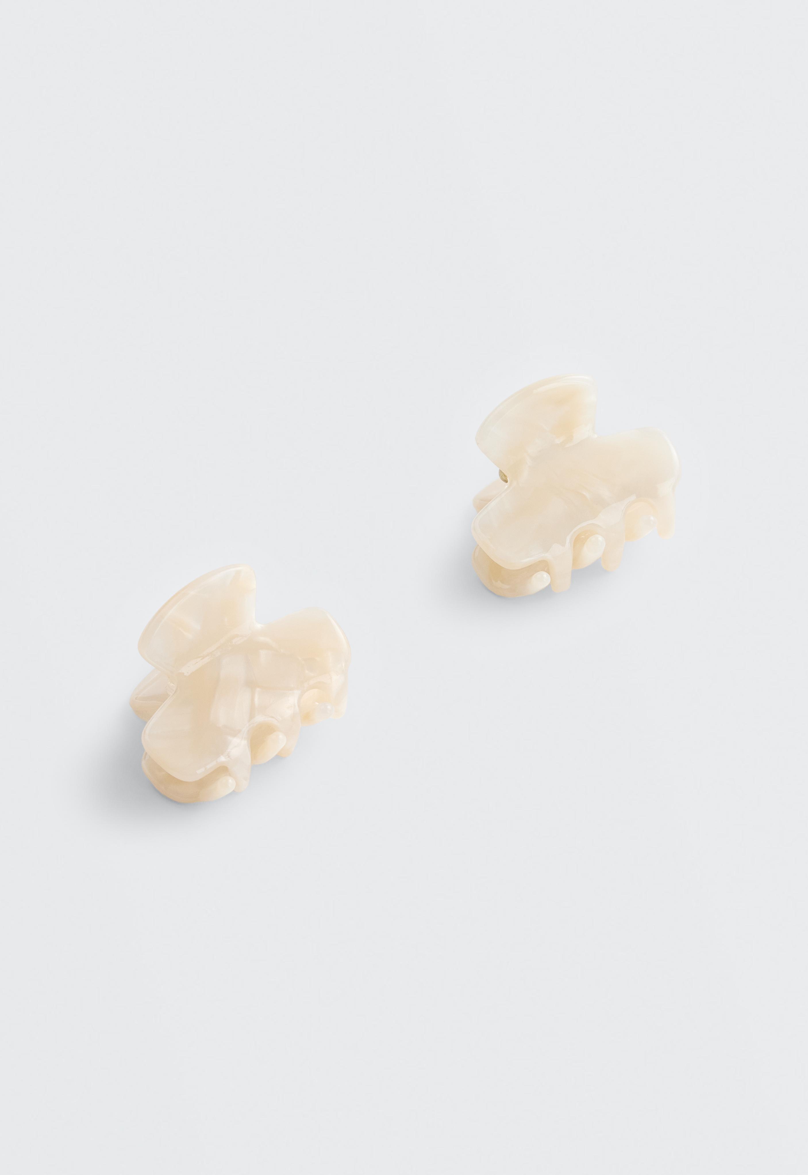 2 mini hair clips — OATMEAL