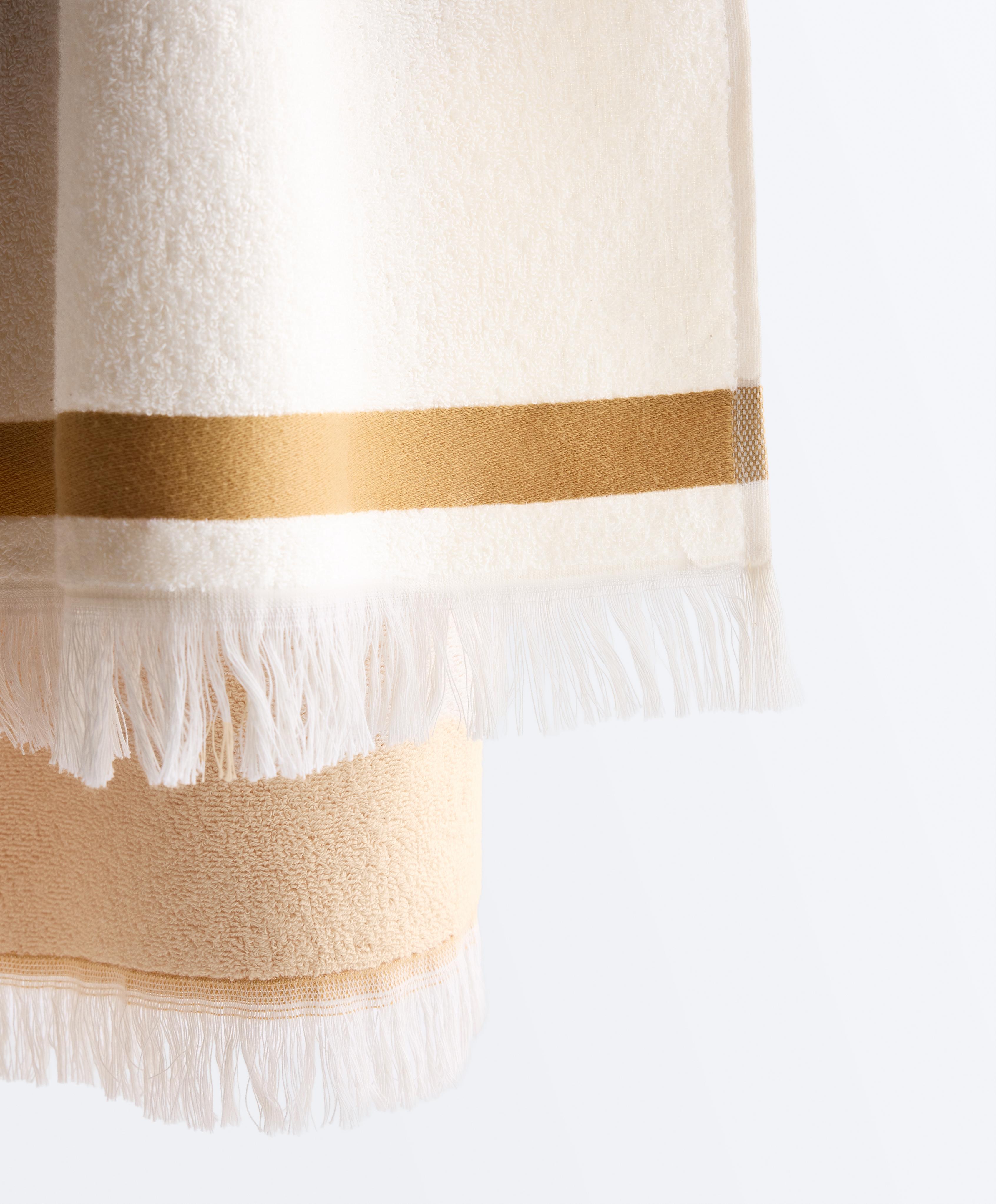 Striped 100% cotton towel — MUSTARD