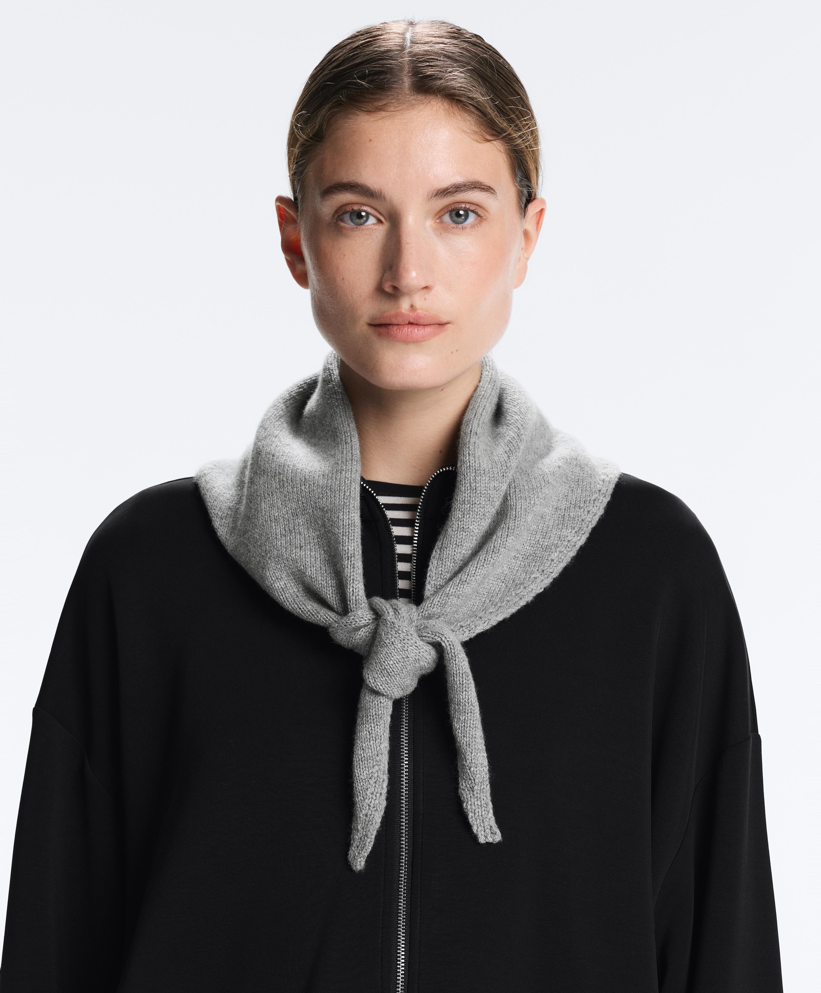 Bandana aus Strick mit 90 % Wolle und 10 % Kaschmir