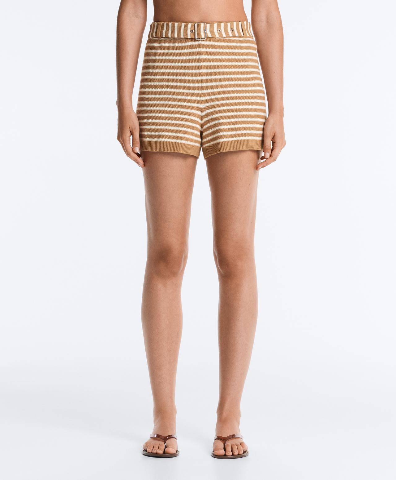 100% cotton striped knit shorts with belt — PALE ECRU