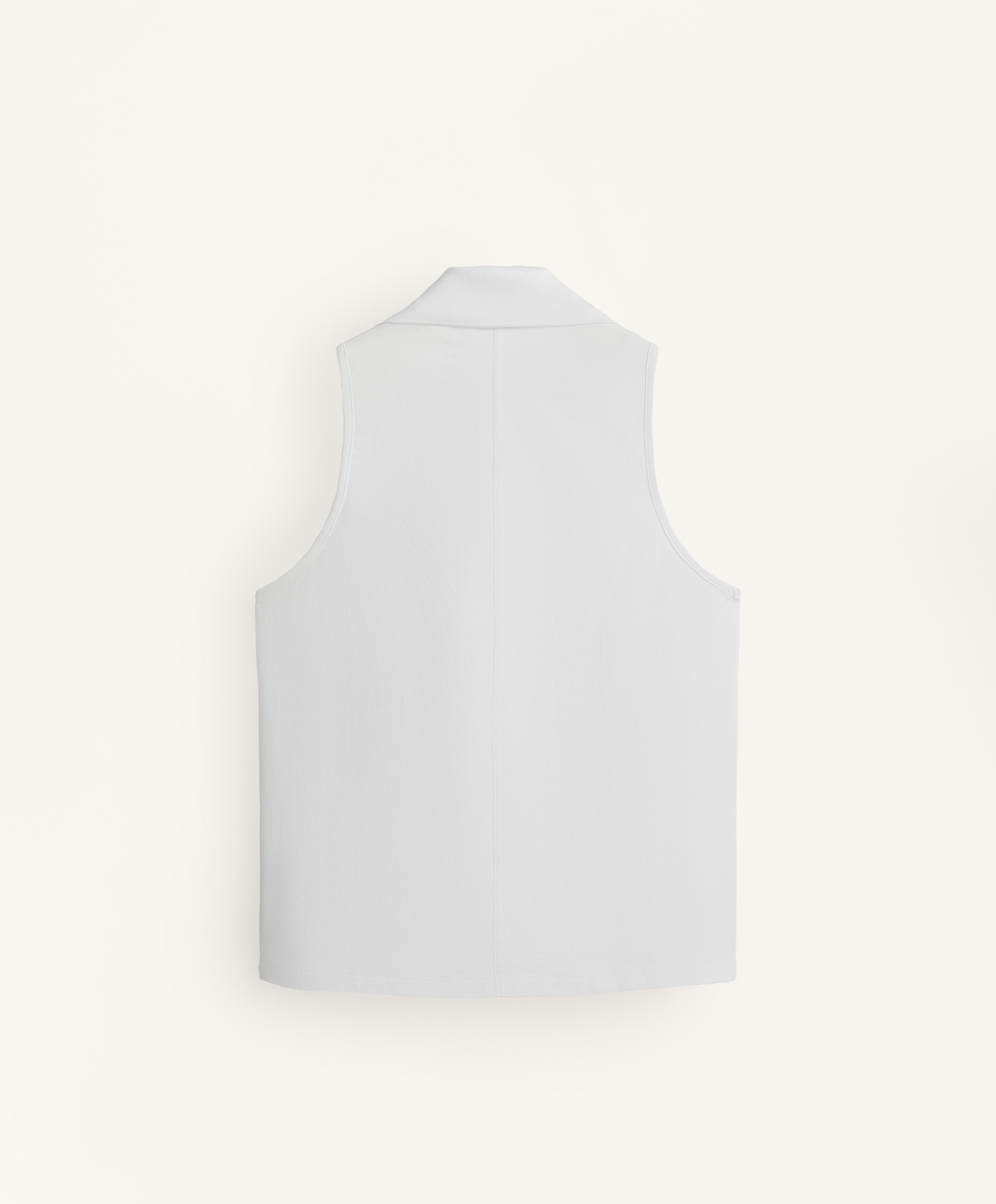 Sleeveless piqué polo shirt
