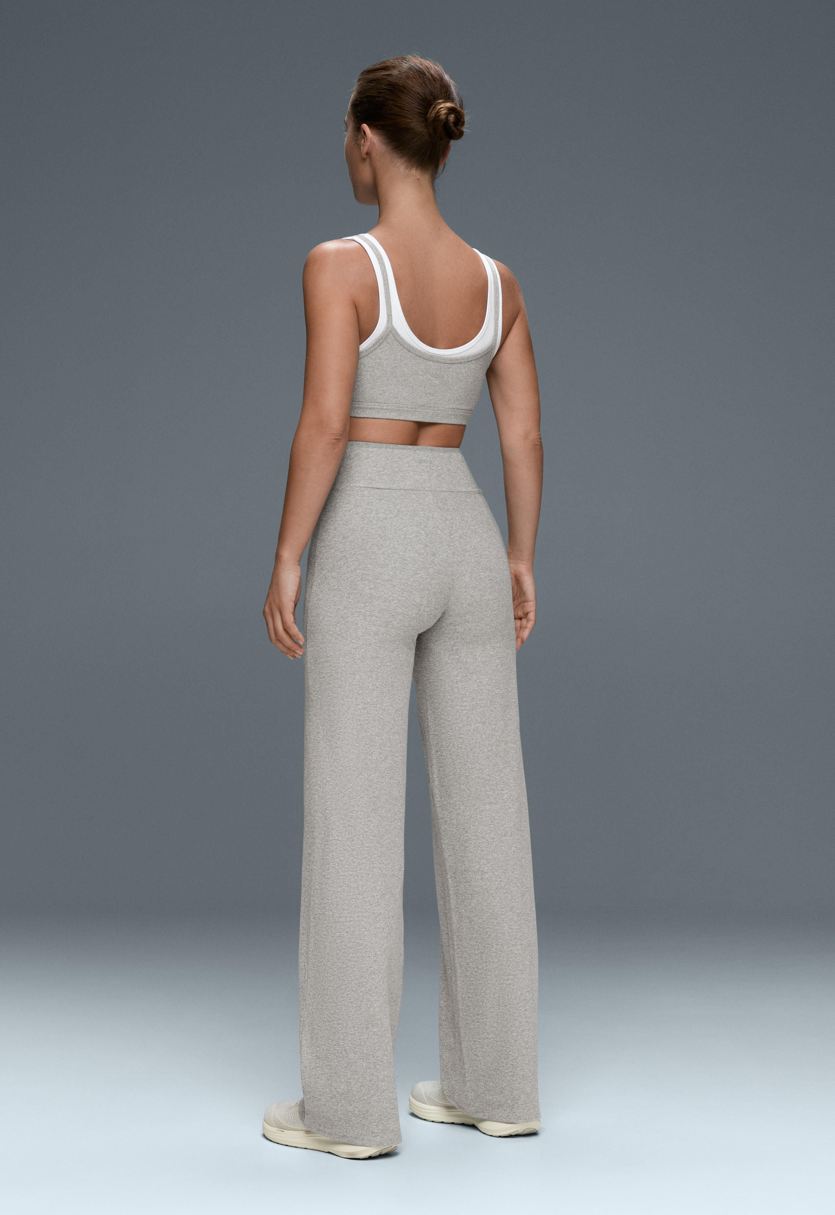 Comfortlux high-waisted straight-leg heathered trousers — GREY MELANGE
