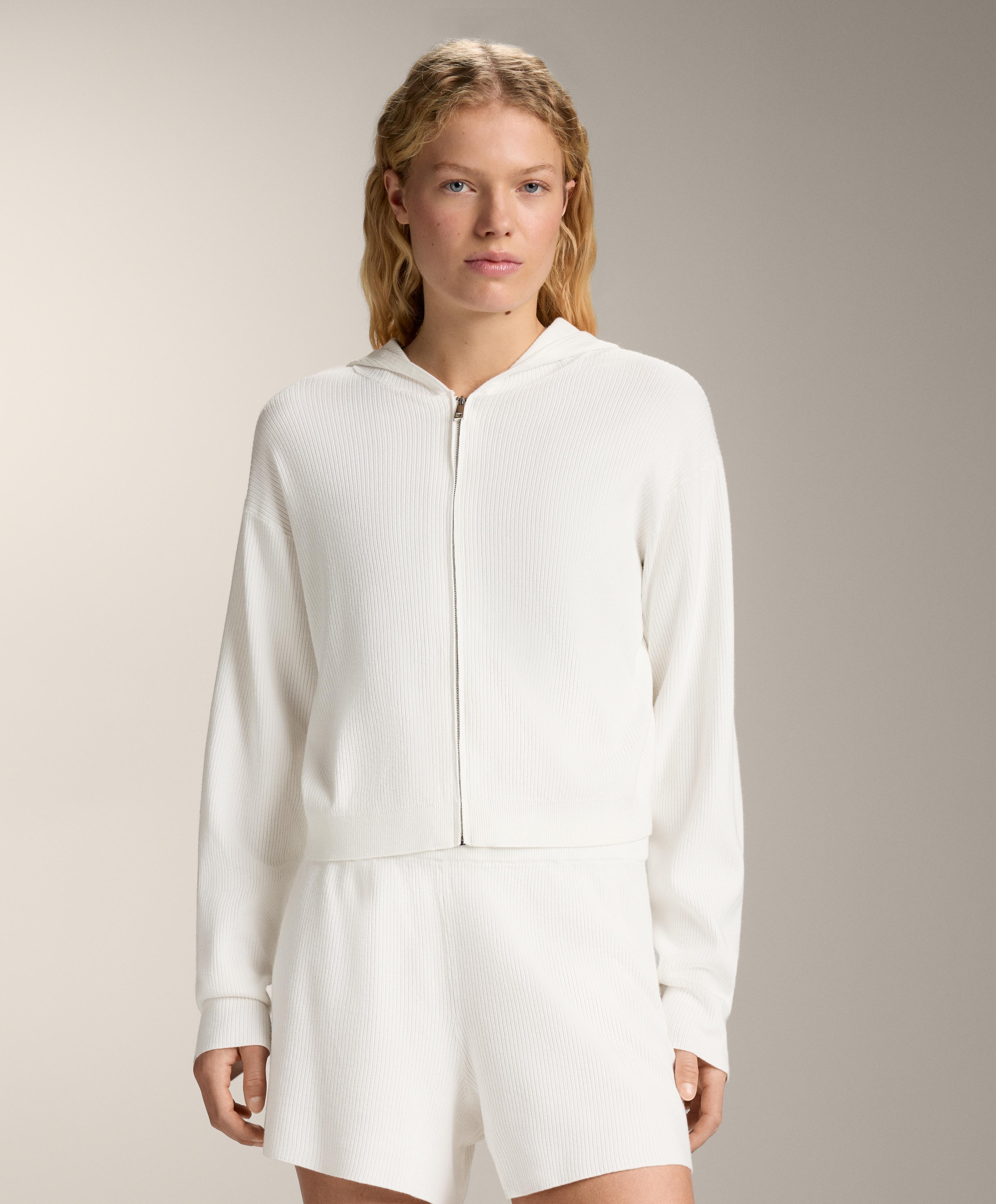 Chaqueta punto lavado con capucha