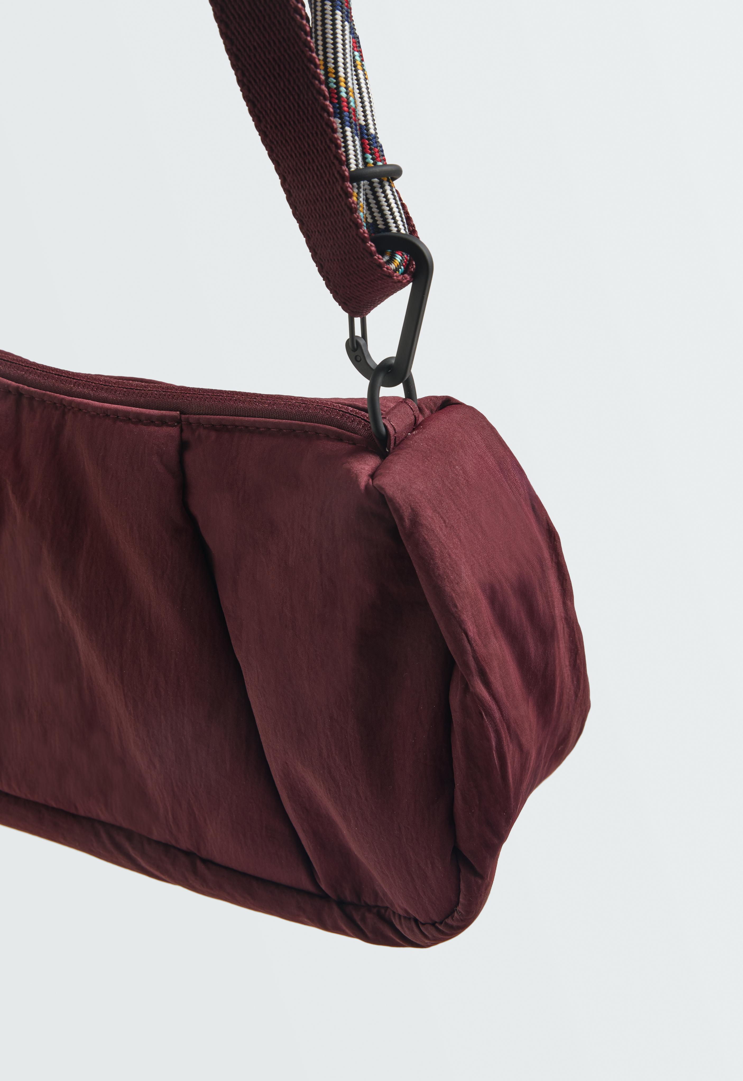 Padded crossbody bag — BURGUNDY