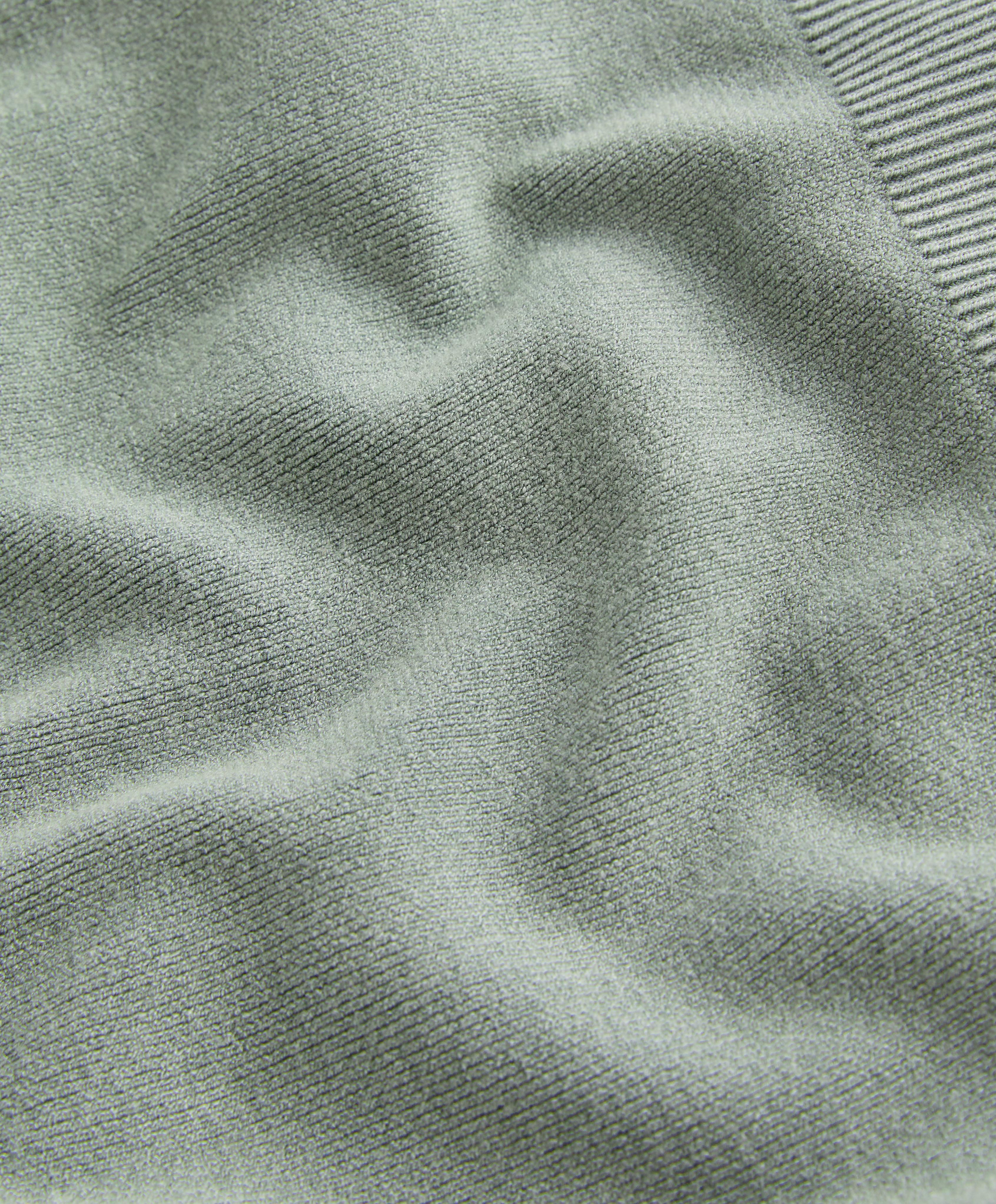 Veste en maille à capuche