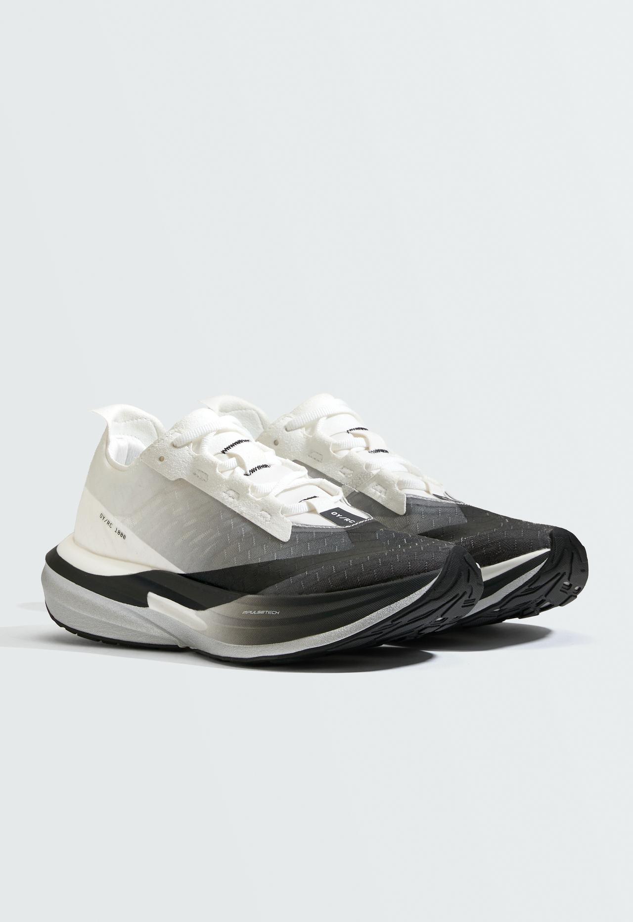 OY/RC 1000 running trainers — BLACK