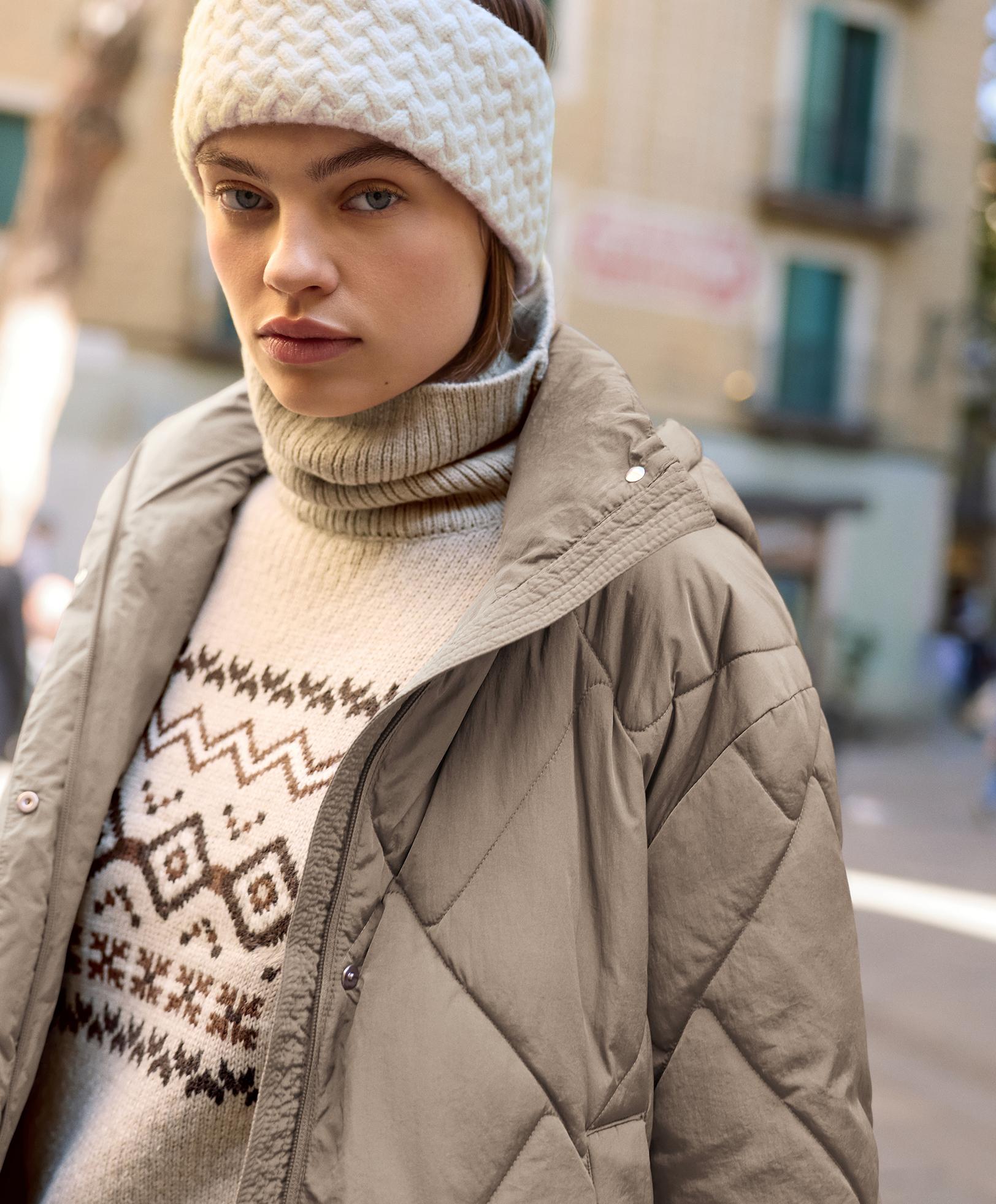 Jacquard knit high-neck jumper 10% wool