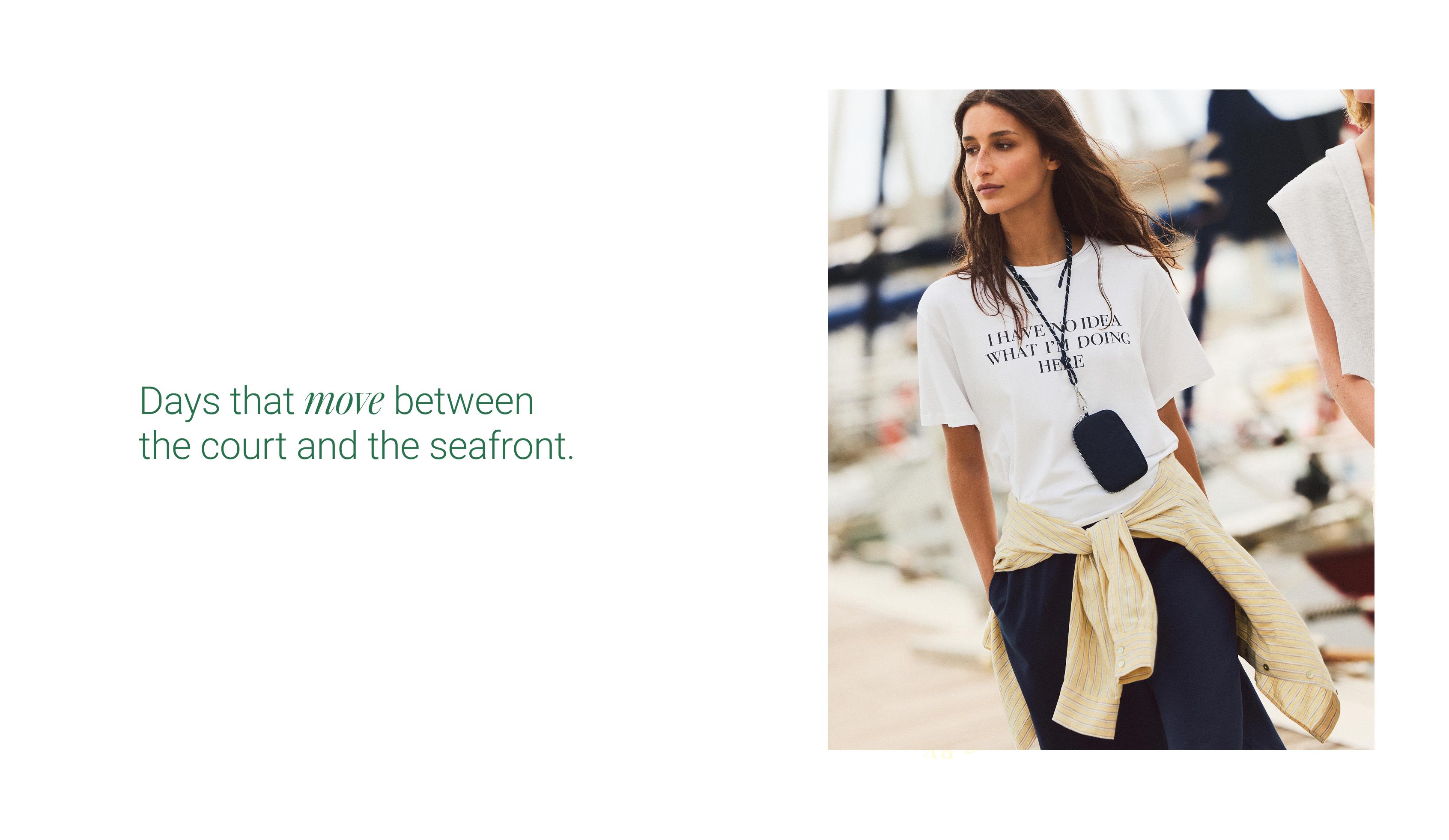 Boxy short-sleeved cotton blend T-shirt with slogan Boxy short-sleeved cotton blend T-shirt with slogan