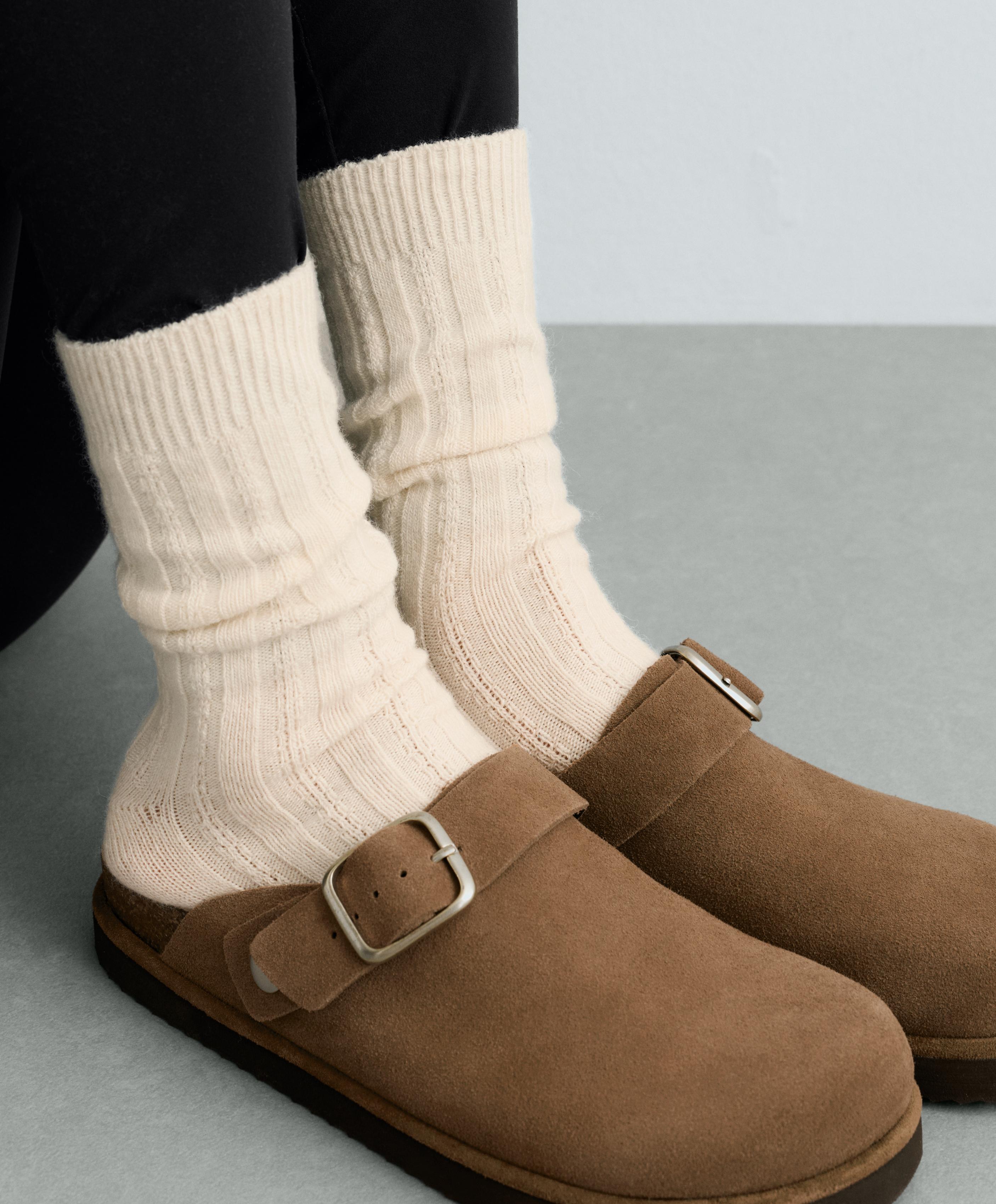 Classic socks in 25% cashmere 11% wool — ECRU