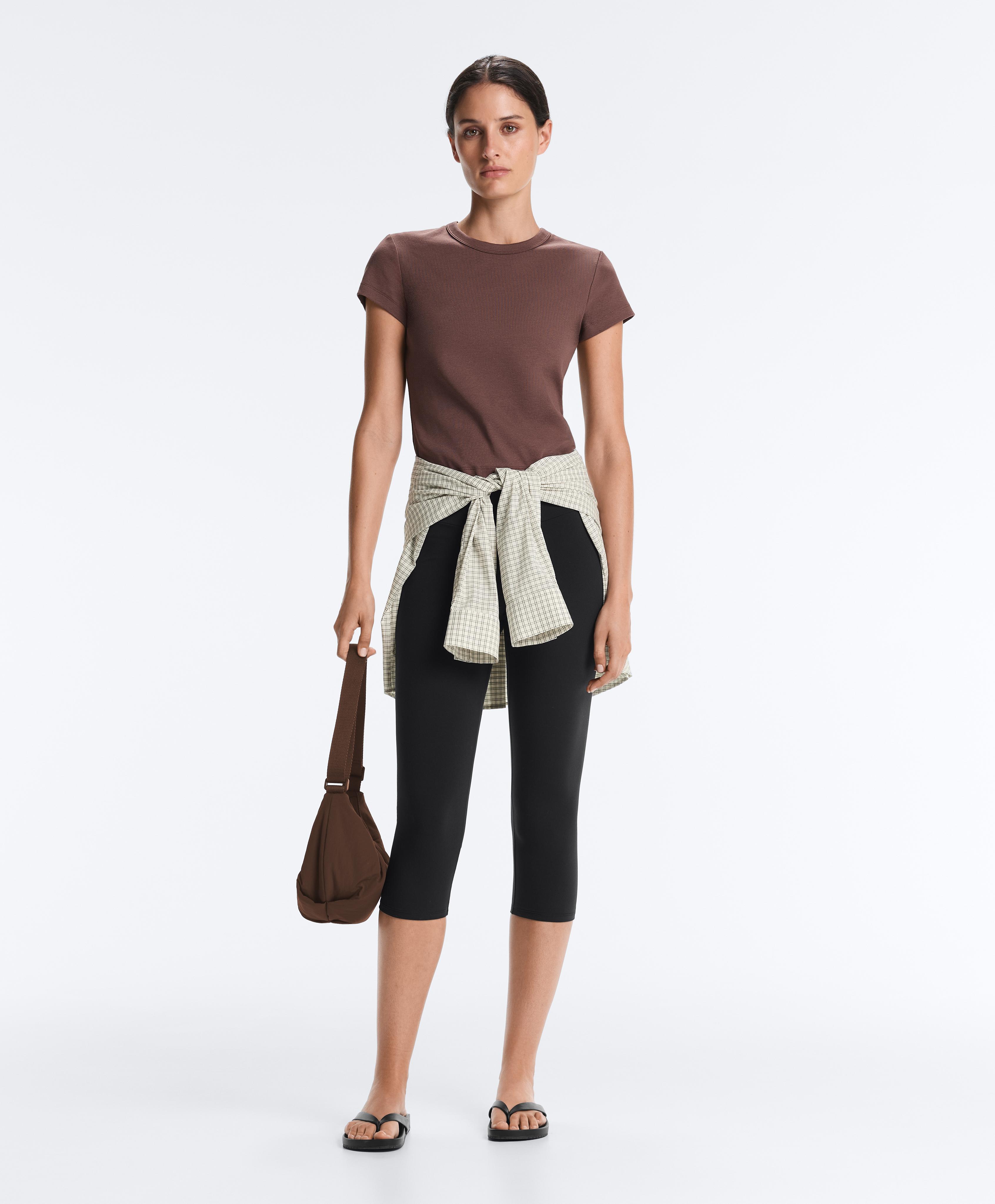 Fitted short sleeve rib T-shirt in cotton blend — MID-BROWN
