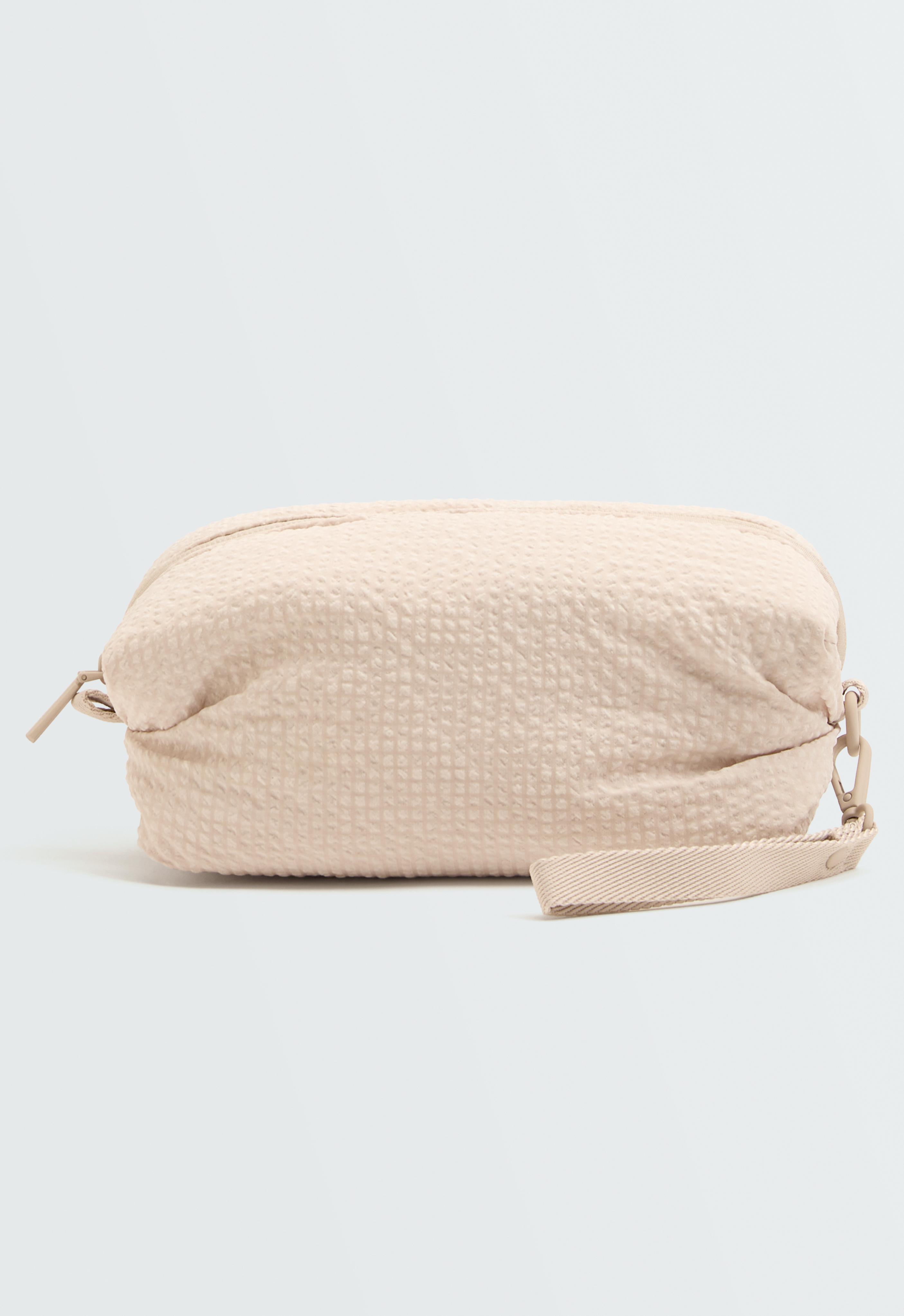 Textured wash bag — ECRU
