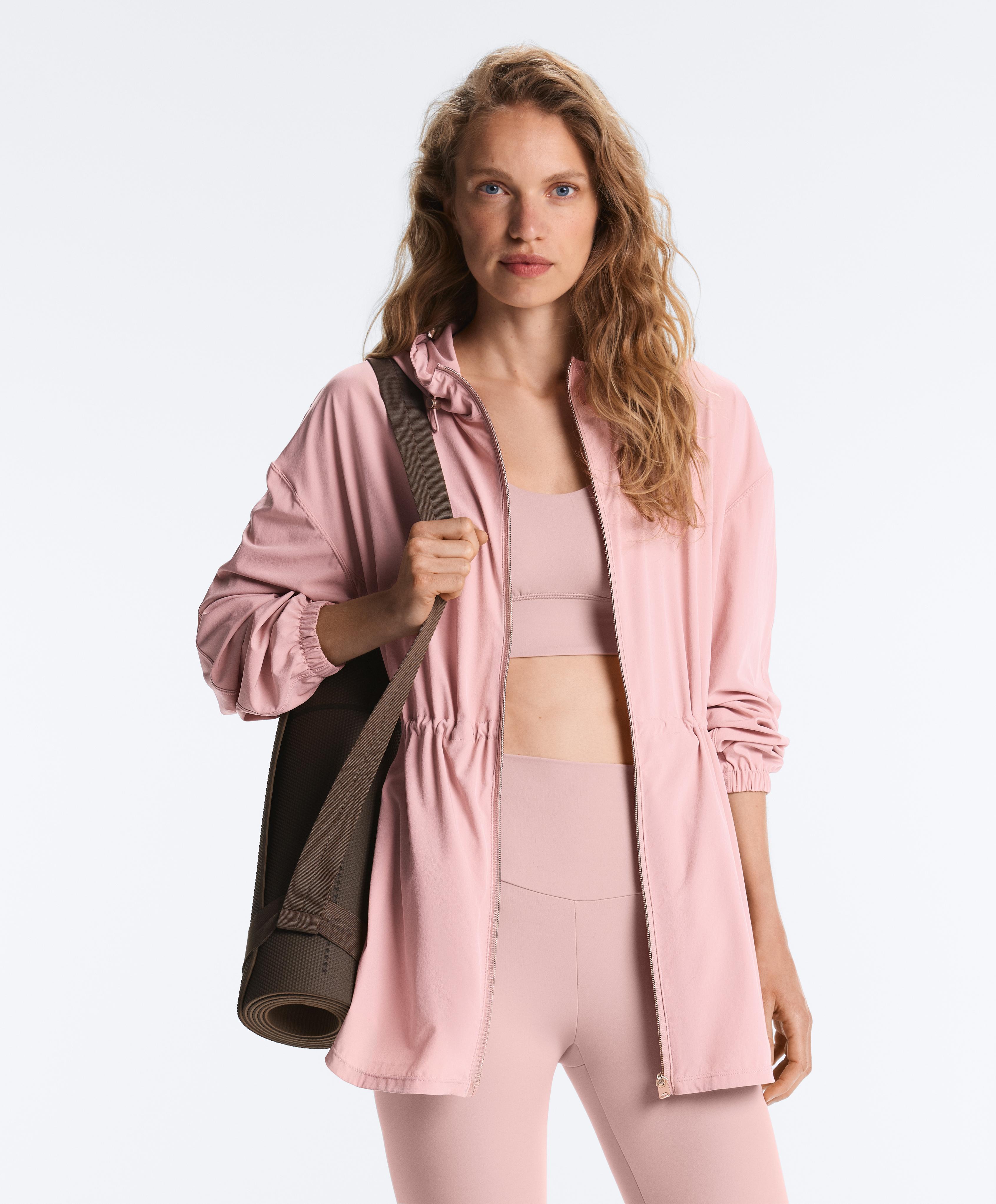 Adjustable waist jacket