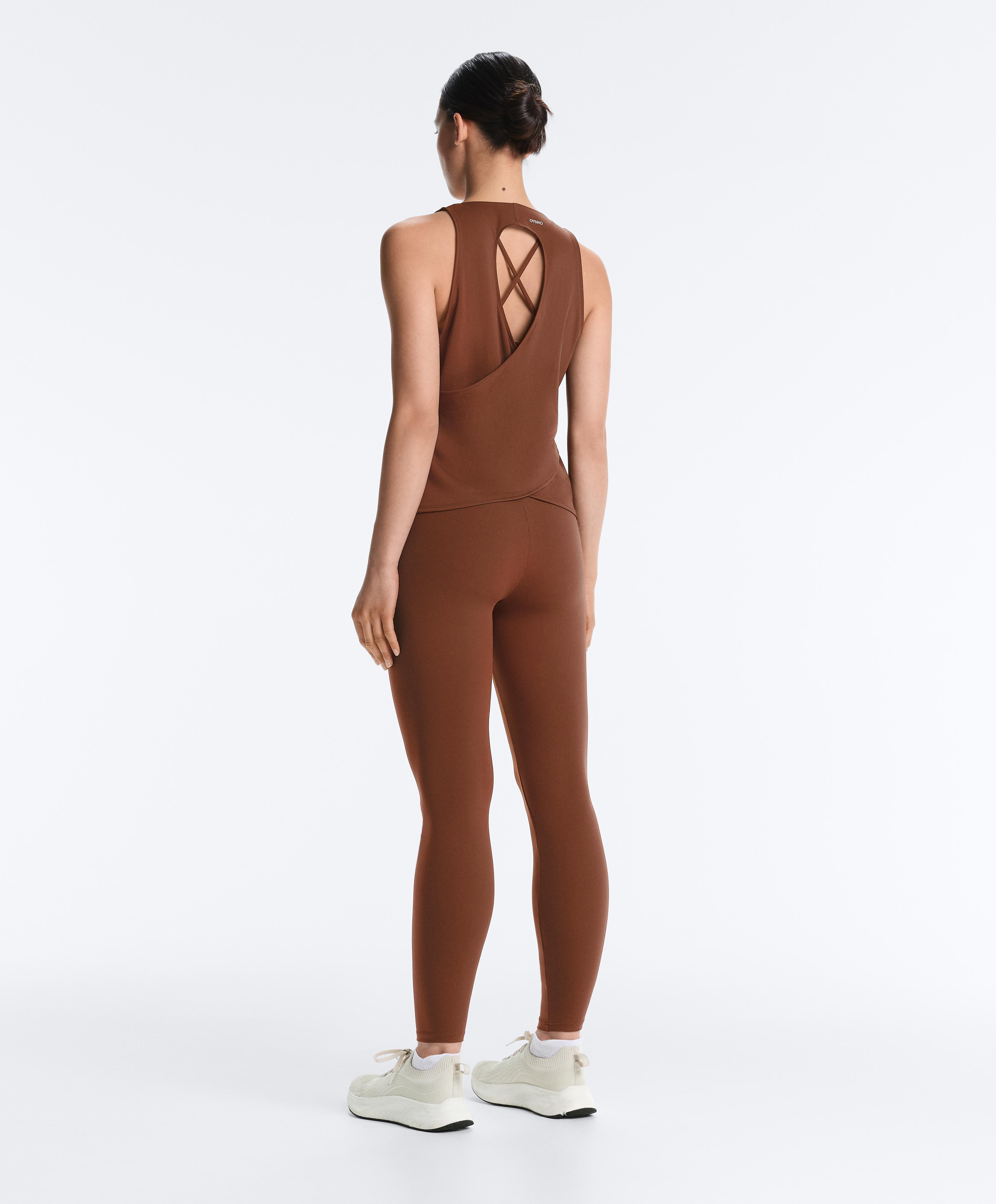 Comfortlux cross-back T-shirt — COFFEE