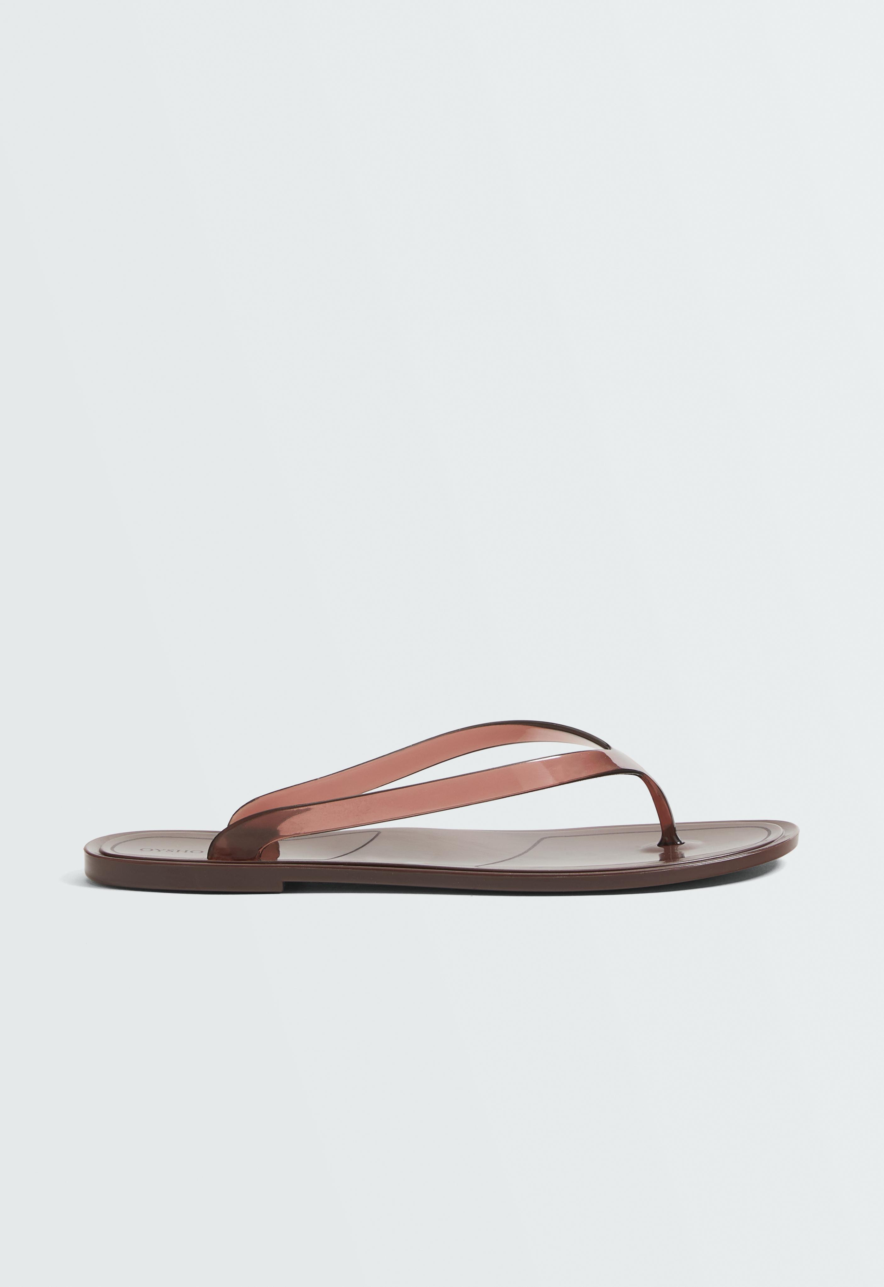 Translucent effect beachwear flip flops