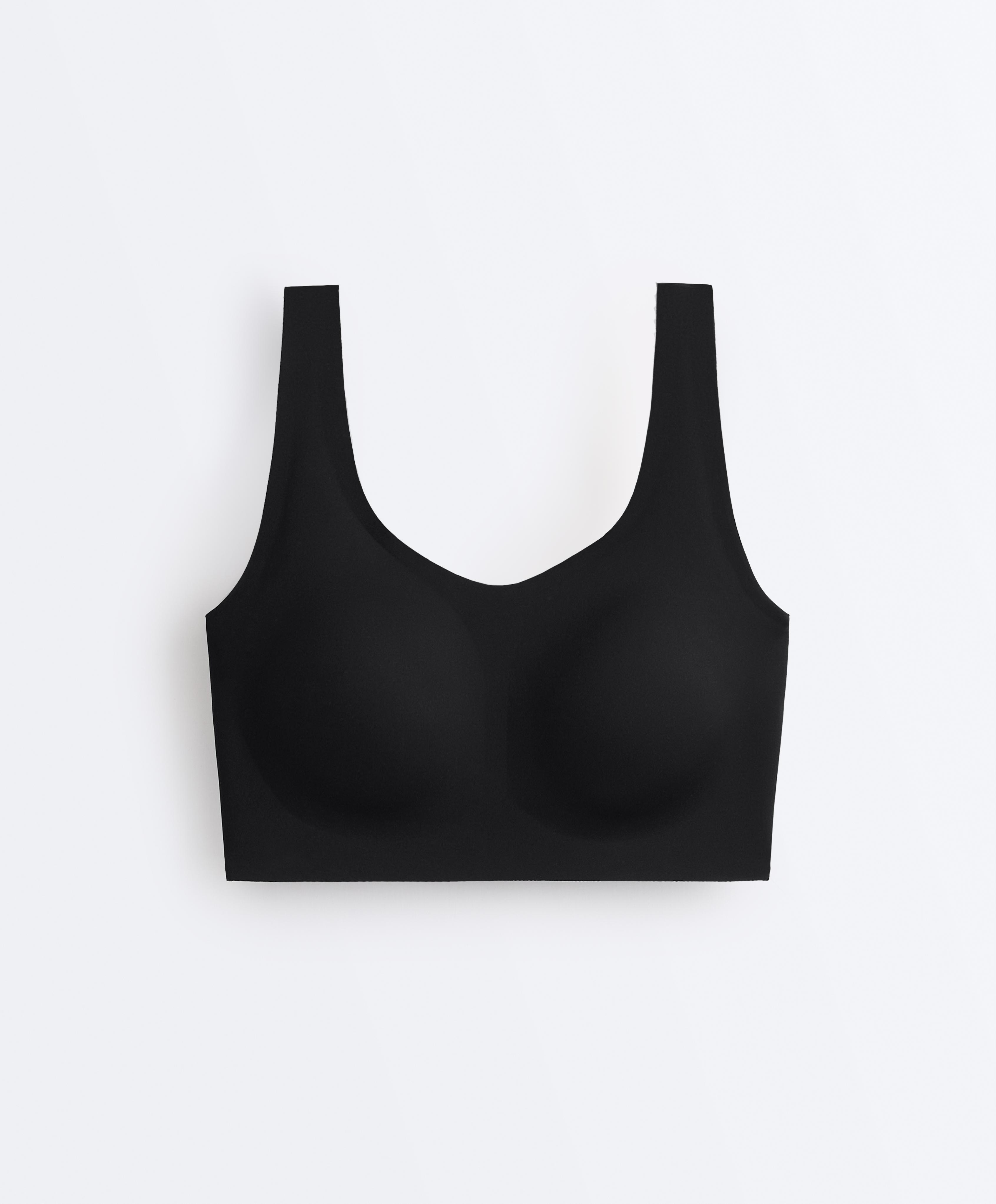 Perfect-adapt medium-support sports bra with cups
