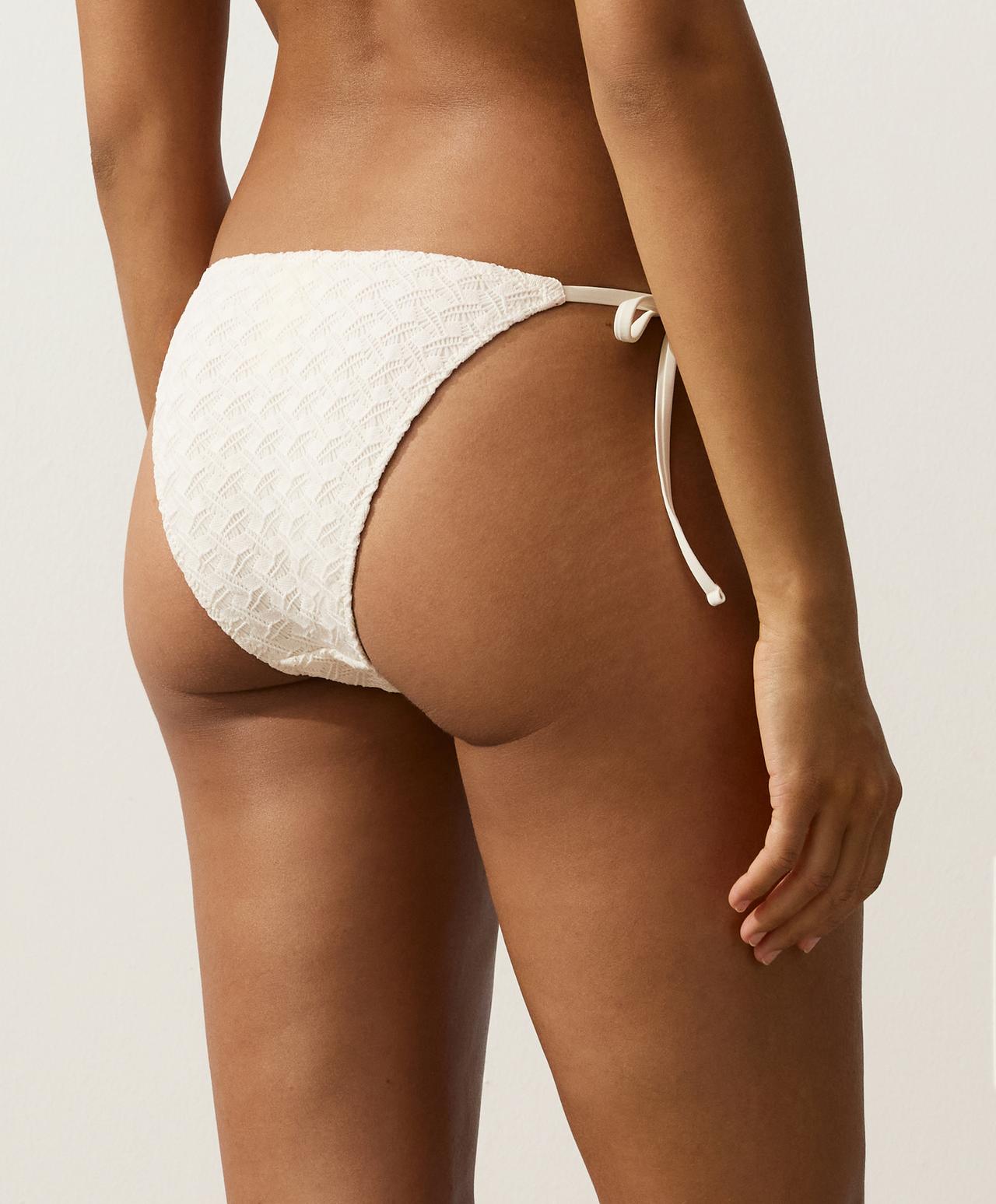 Medium-coverage braided crochet tie bikini briefs — PALE ECRU