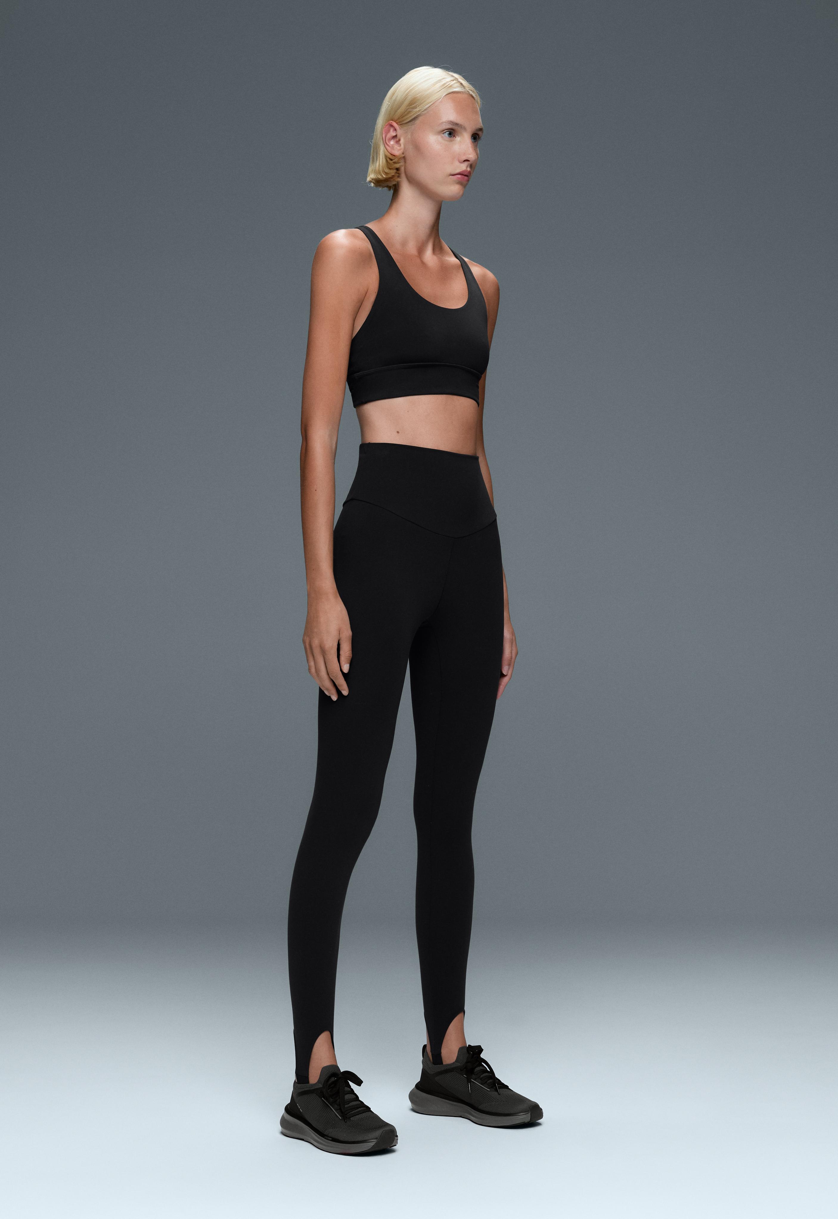 Comfortlux super-high-rise fuseau ankle-length leggings — BLACK