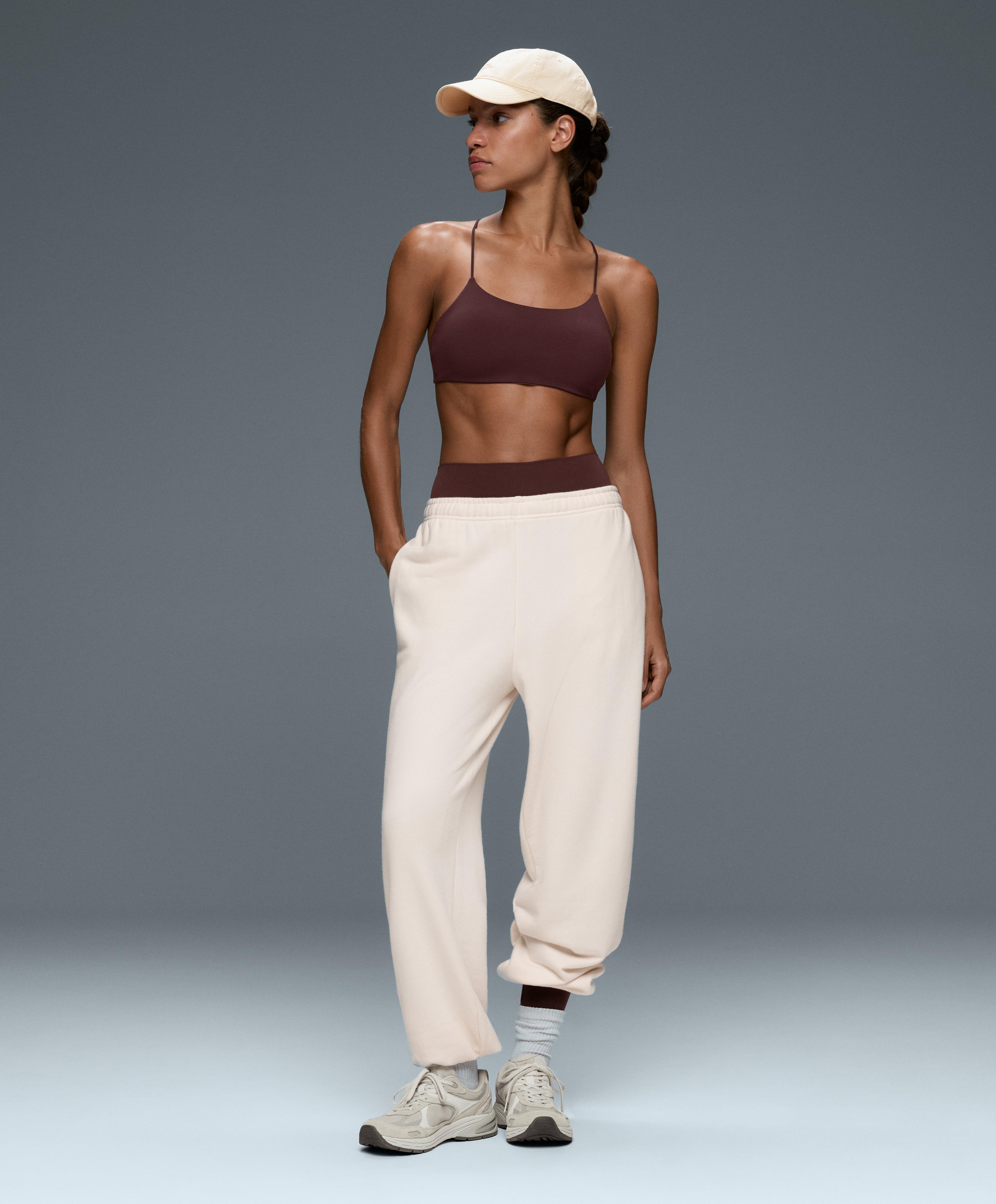 Low-support Comfortlux crossover sports bra — CHOCOLATE