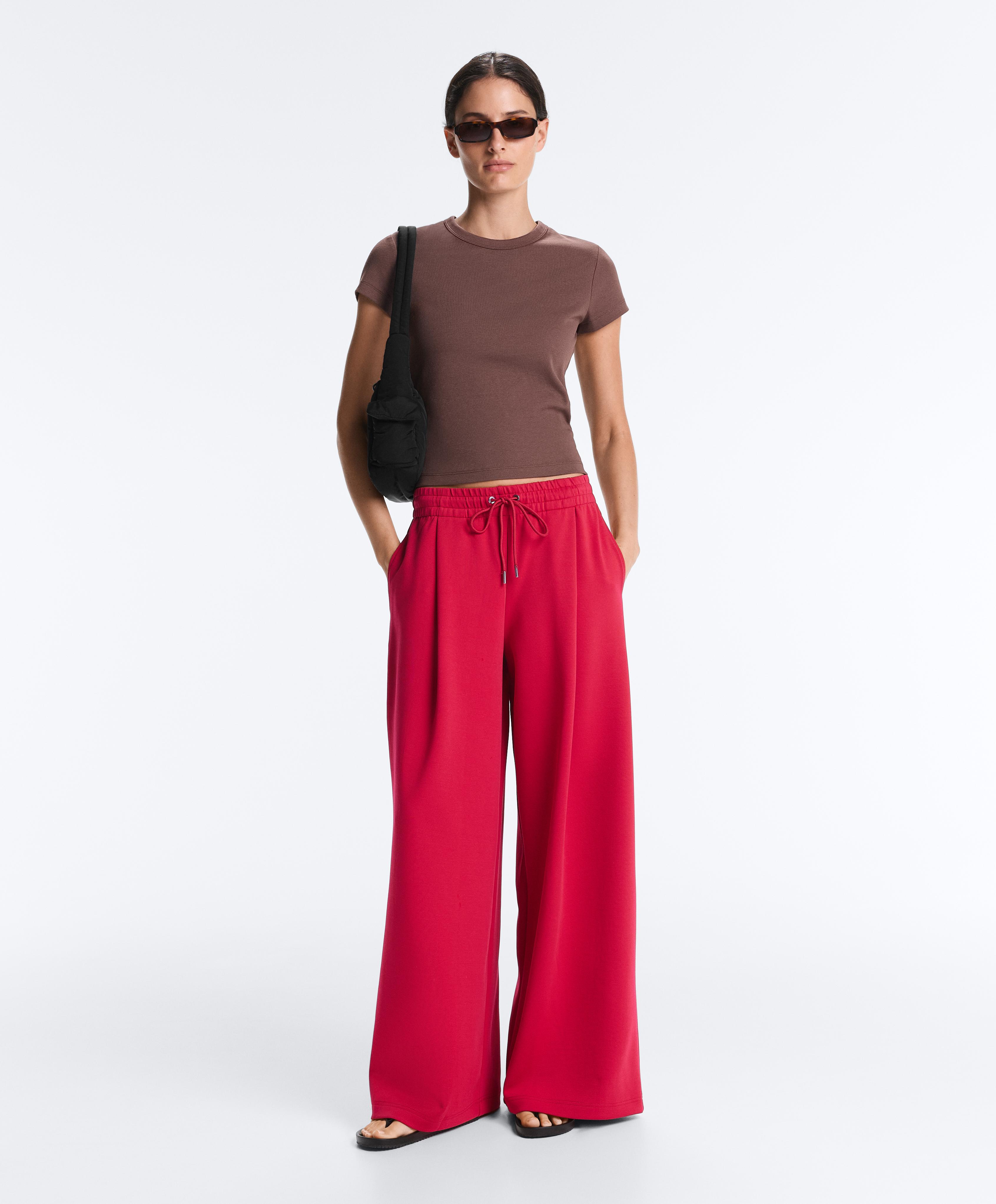 Fitted short sleeve rib T-shirt in cotton blend — MID-BROWN
