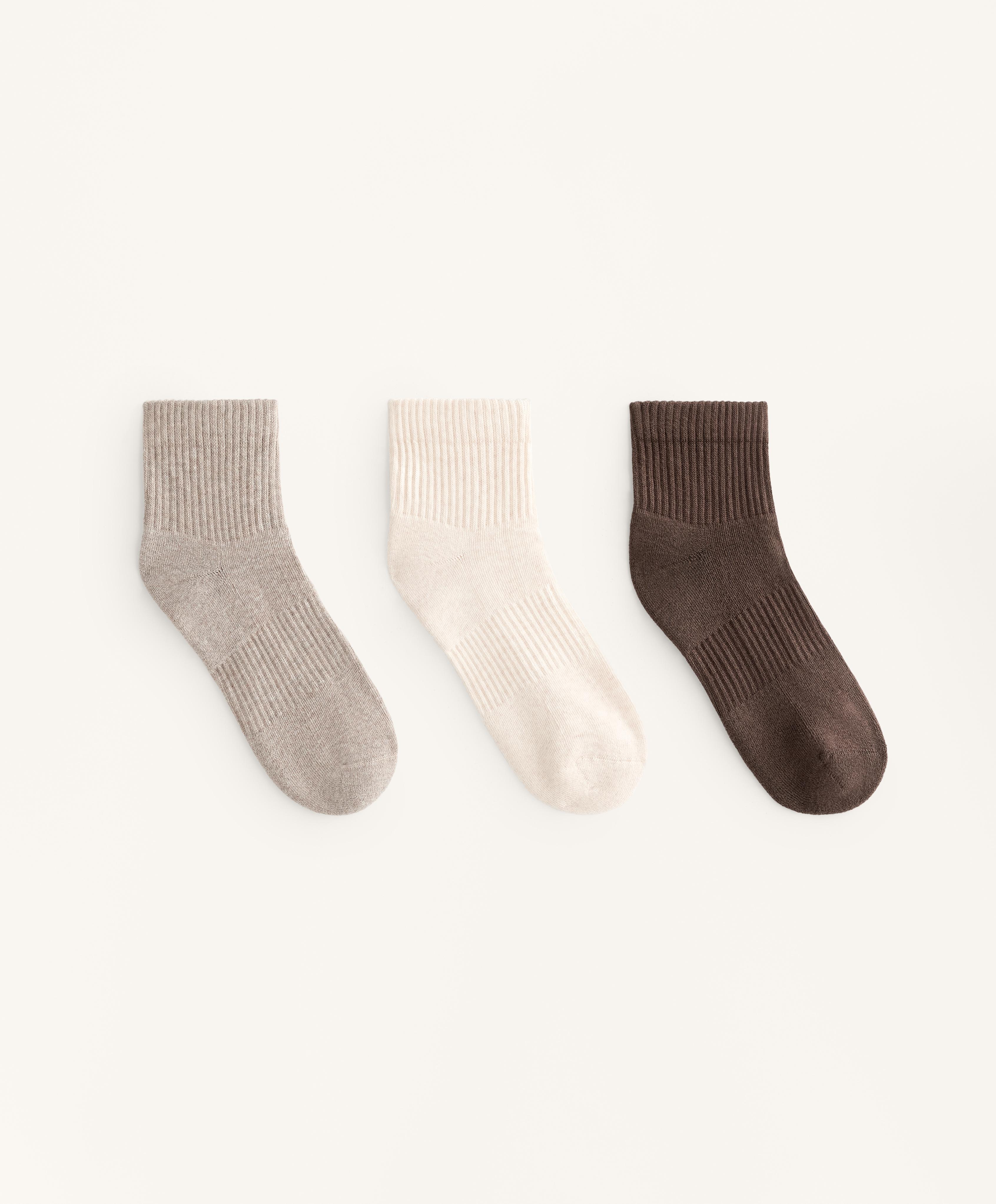 3 أزواج من الجوارب الربعية القطنية 3 أزواج من الجوارب الربعية القطنية