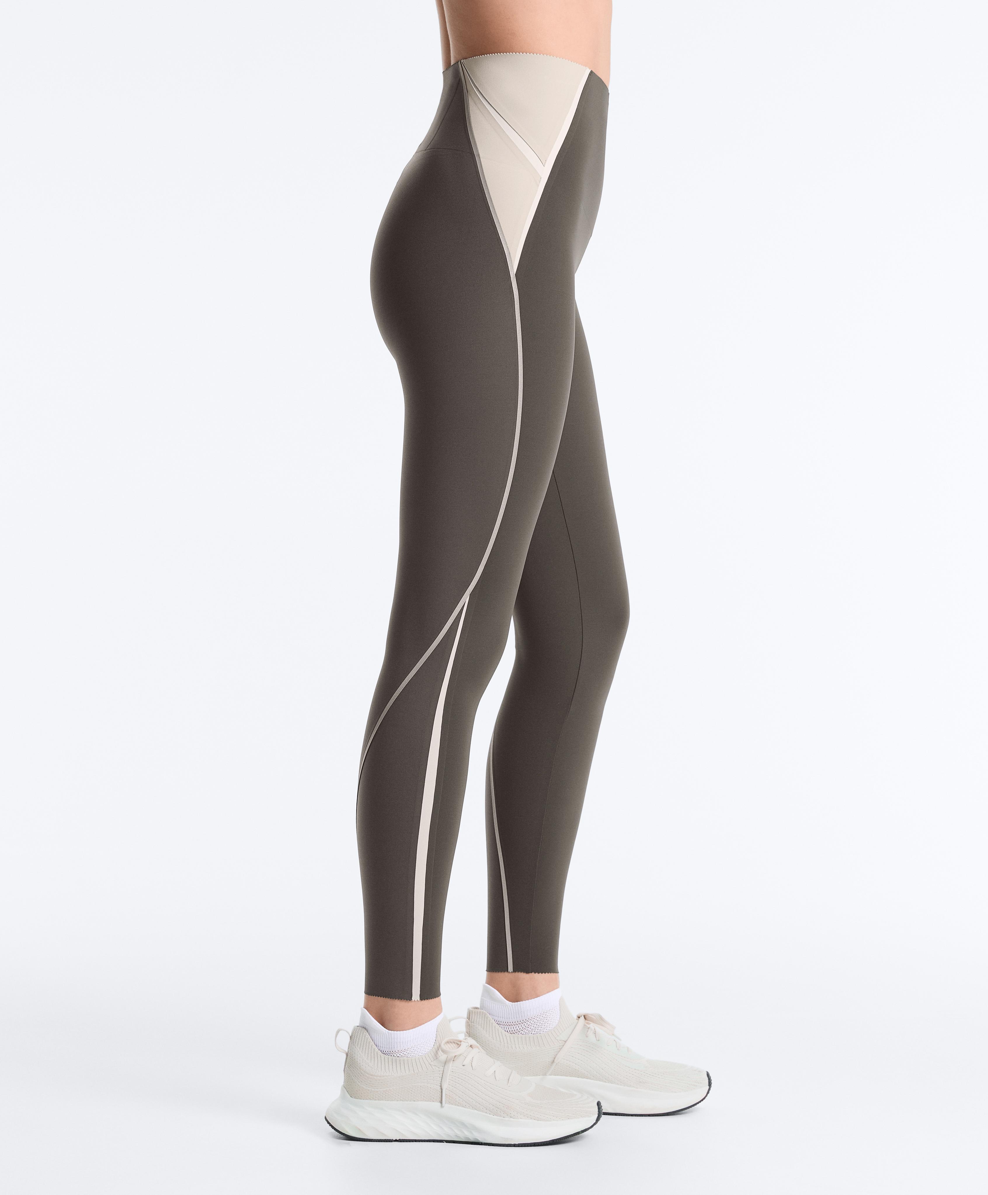 High-rise Compressive reflective core control ankle-length leggings — CHARCOAL GREY