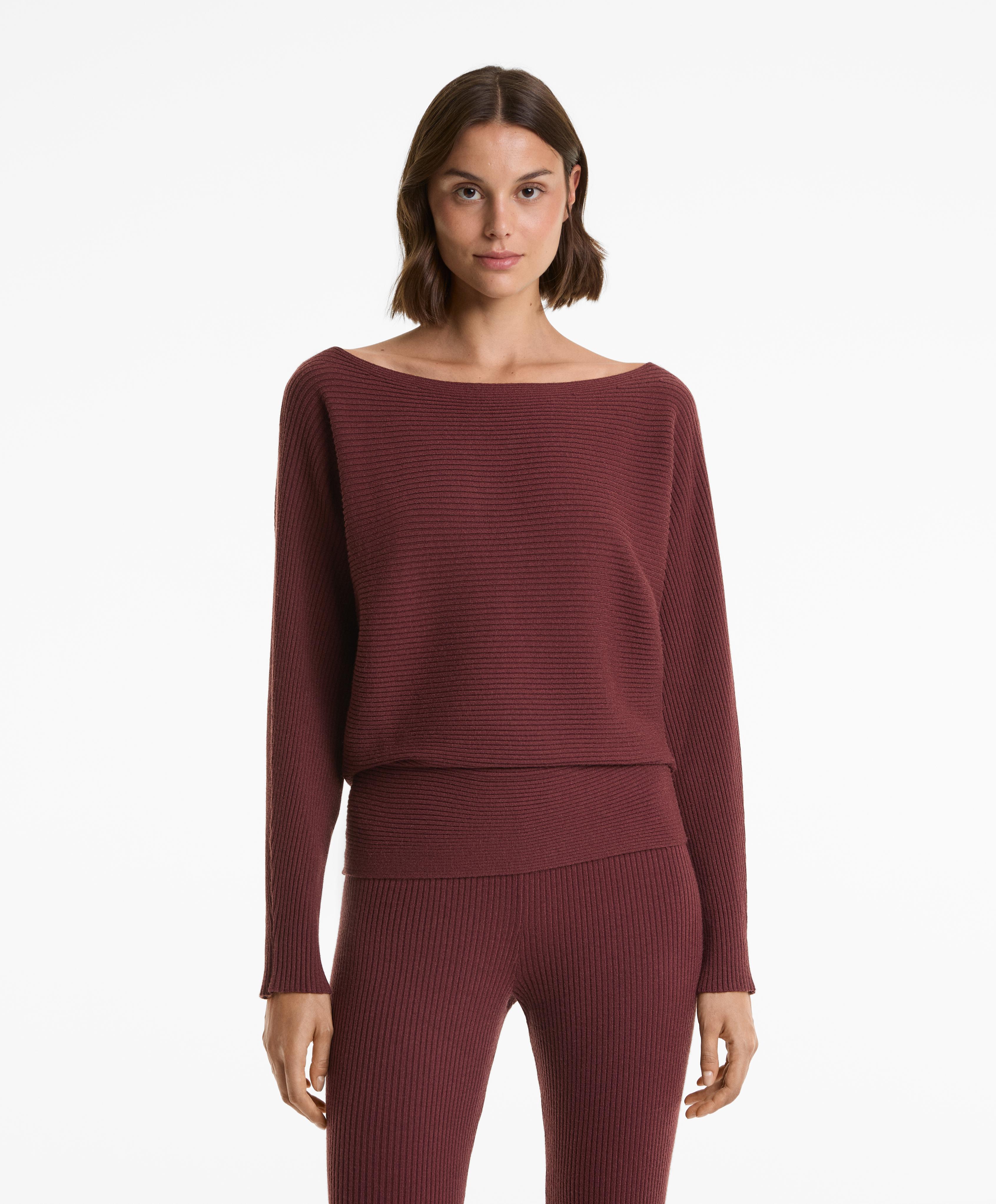 Pulover din tricot rib cu umăr descoperit