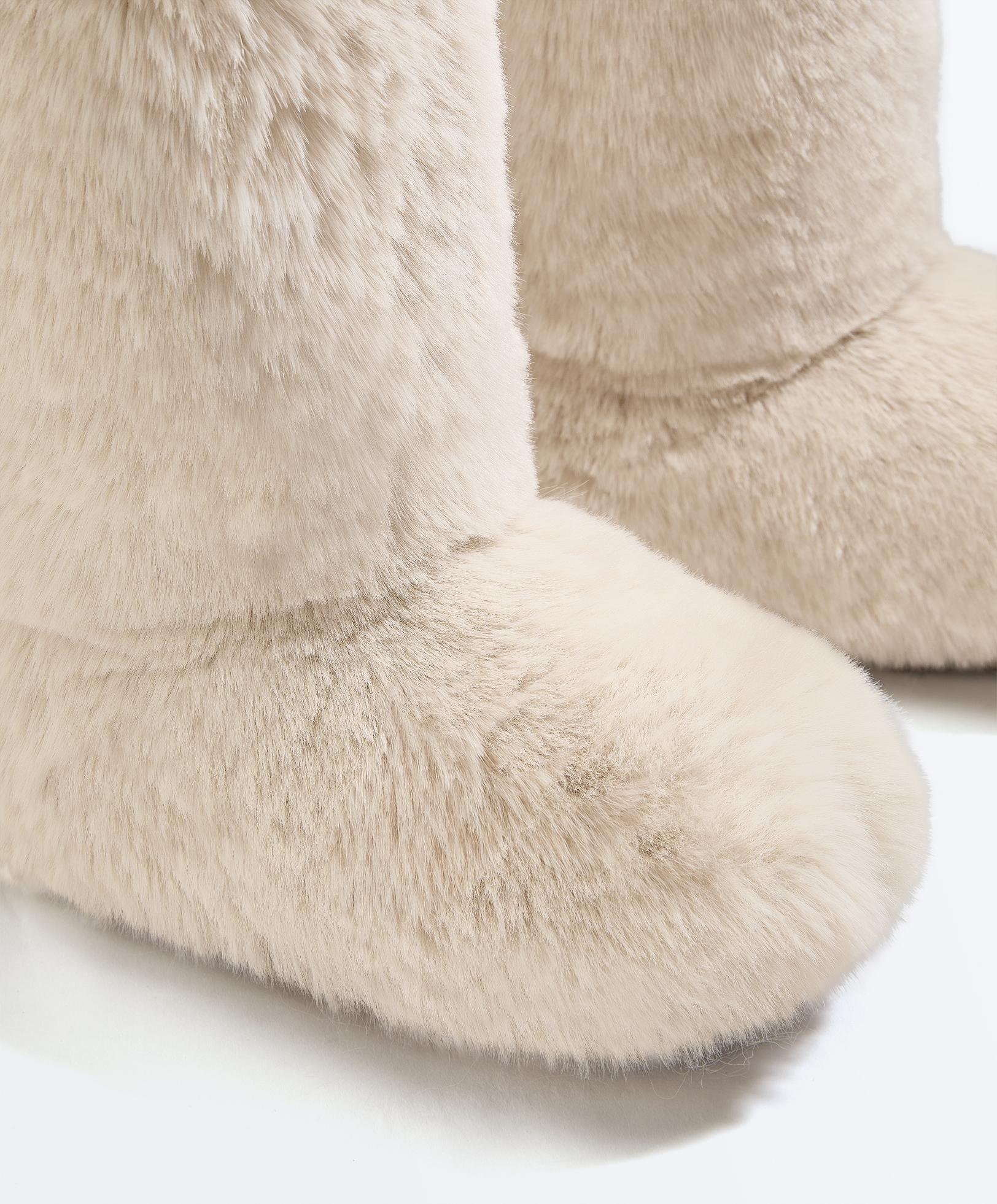 Technical faux-fur effect boot — ECRU