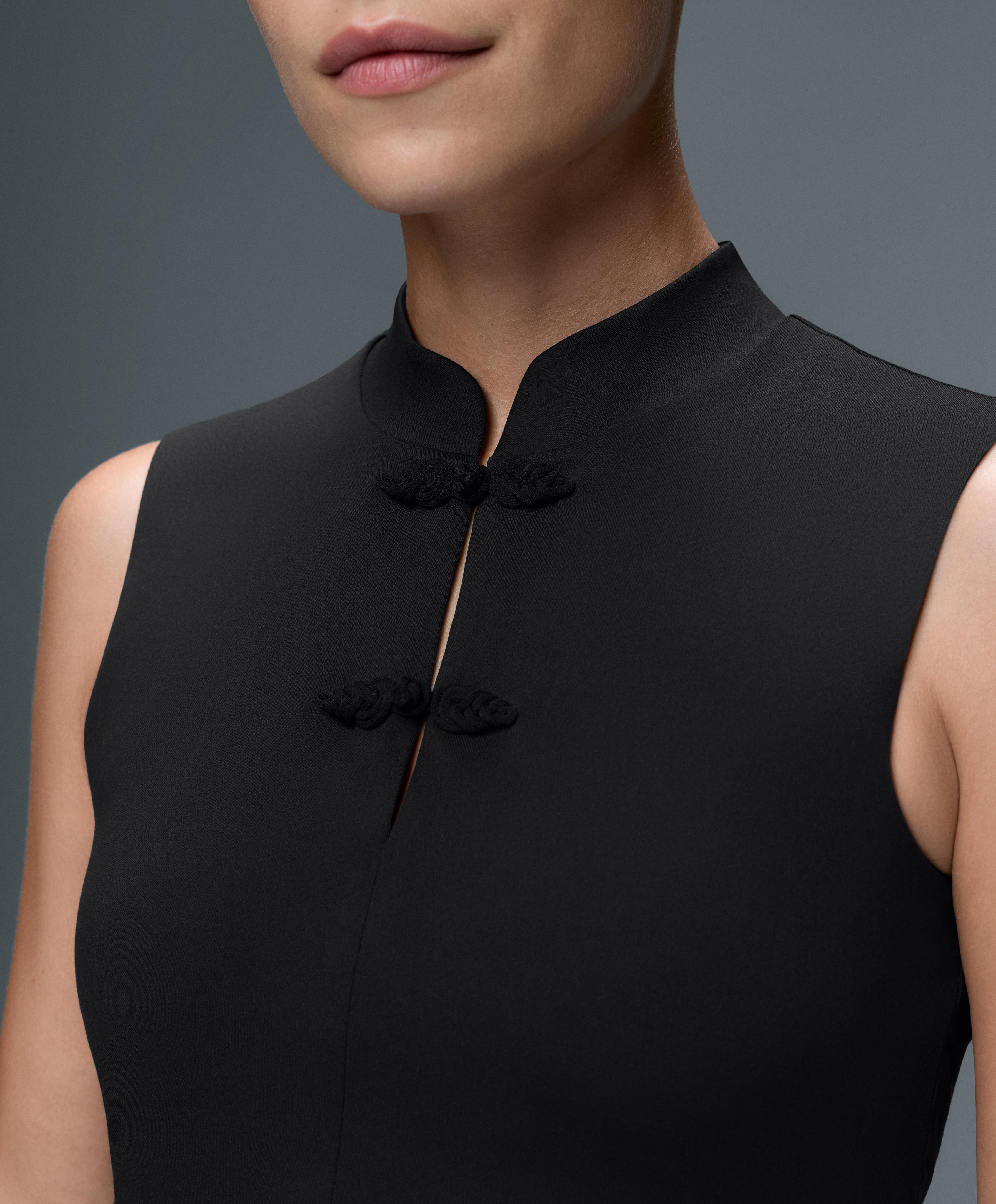 Comfortlux Mandarin collar tank top — BLACK