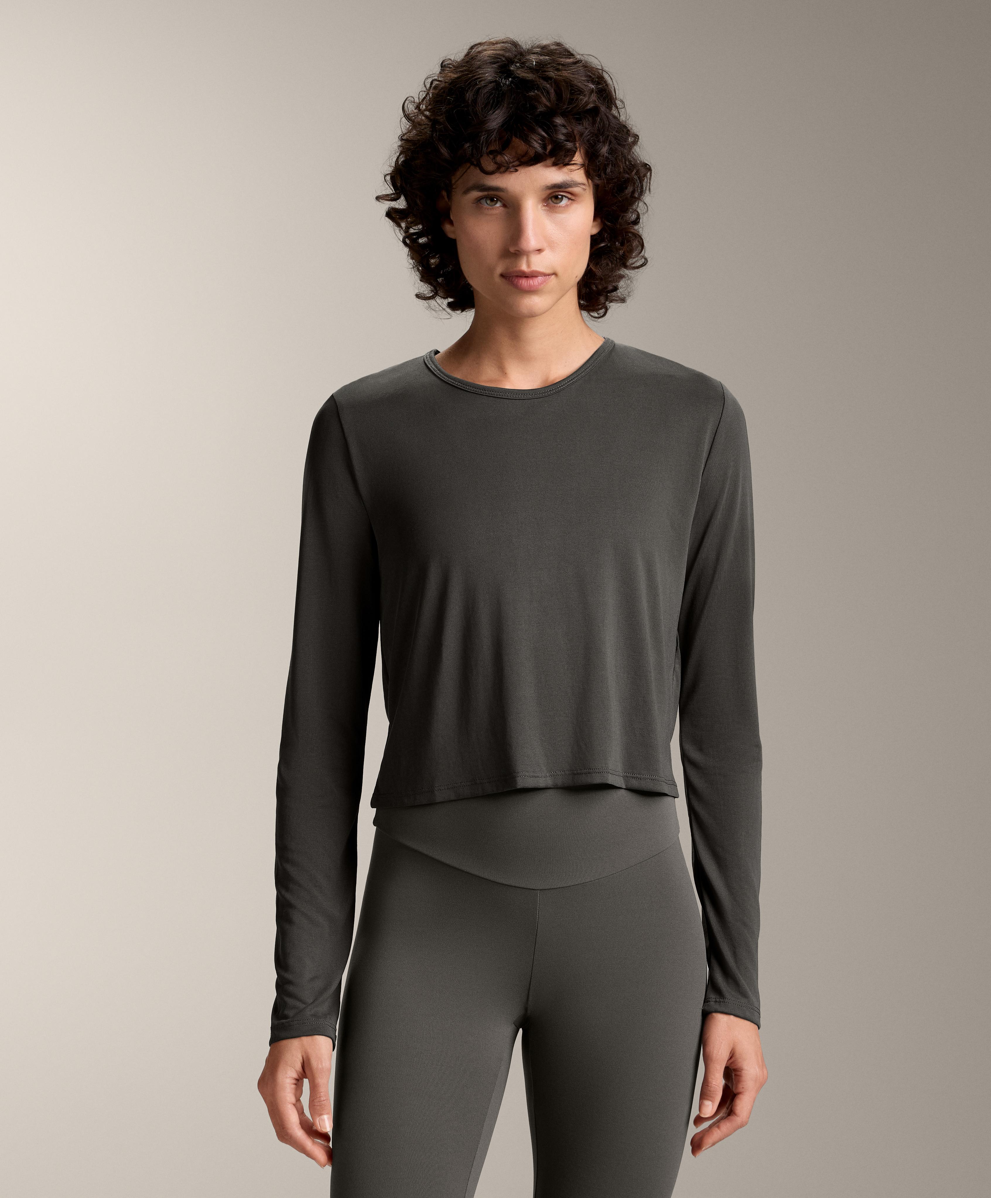 Tricou crop cu spate încrucișat din Modal Tricou crop cu spate încrucișat din Modal