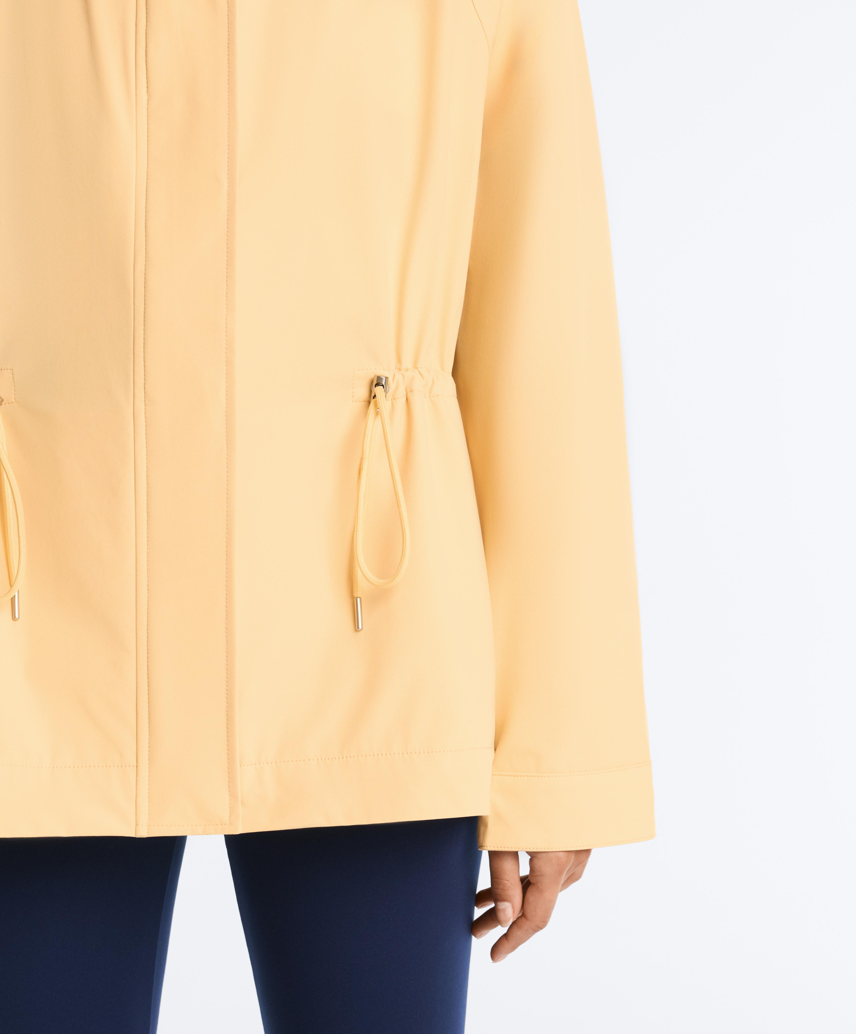 Extra lightweight 10k waterproof jacket — PALE YELLOW
