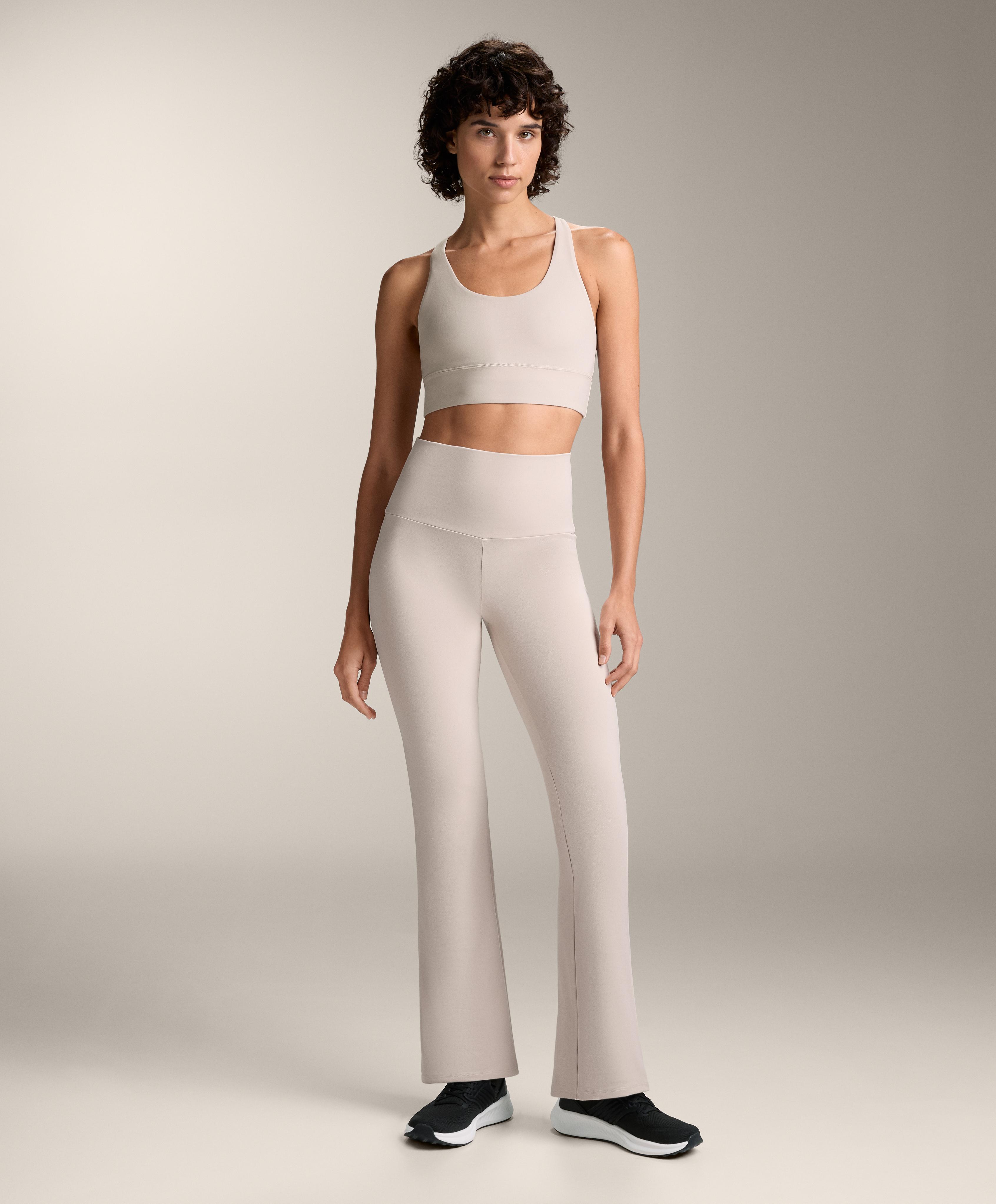 Total look flare high-rise Comfortlux light mink with bra