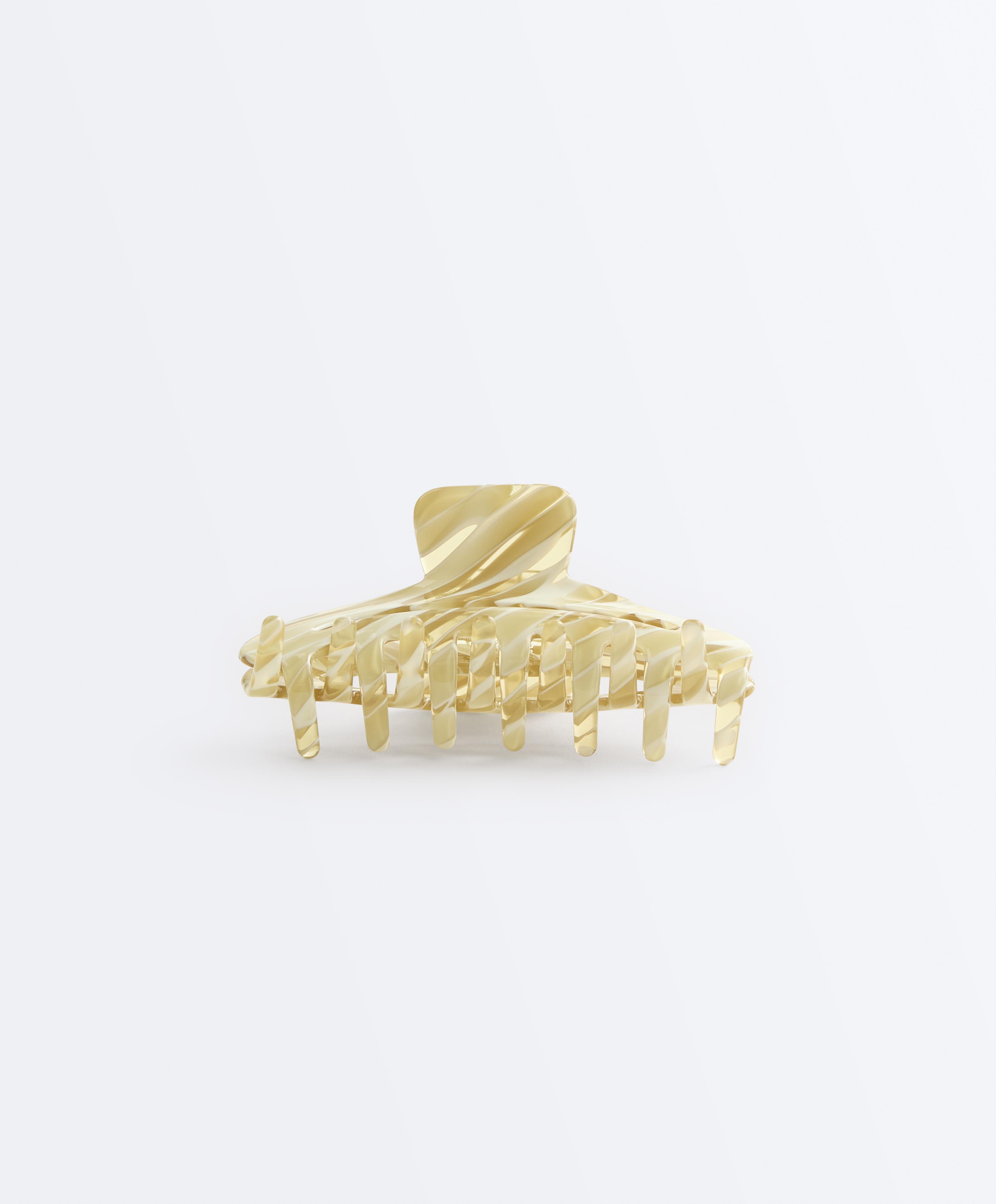 Large hair clip