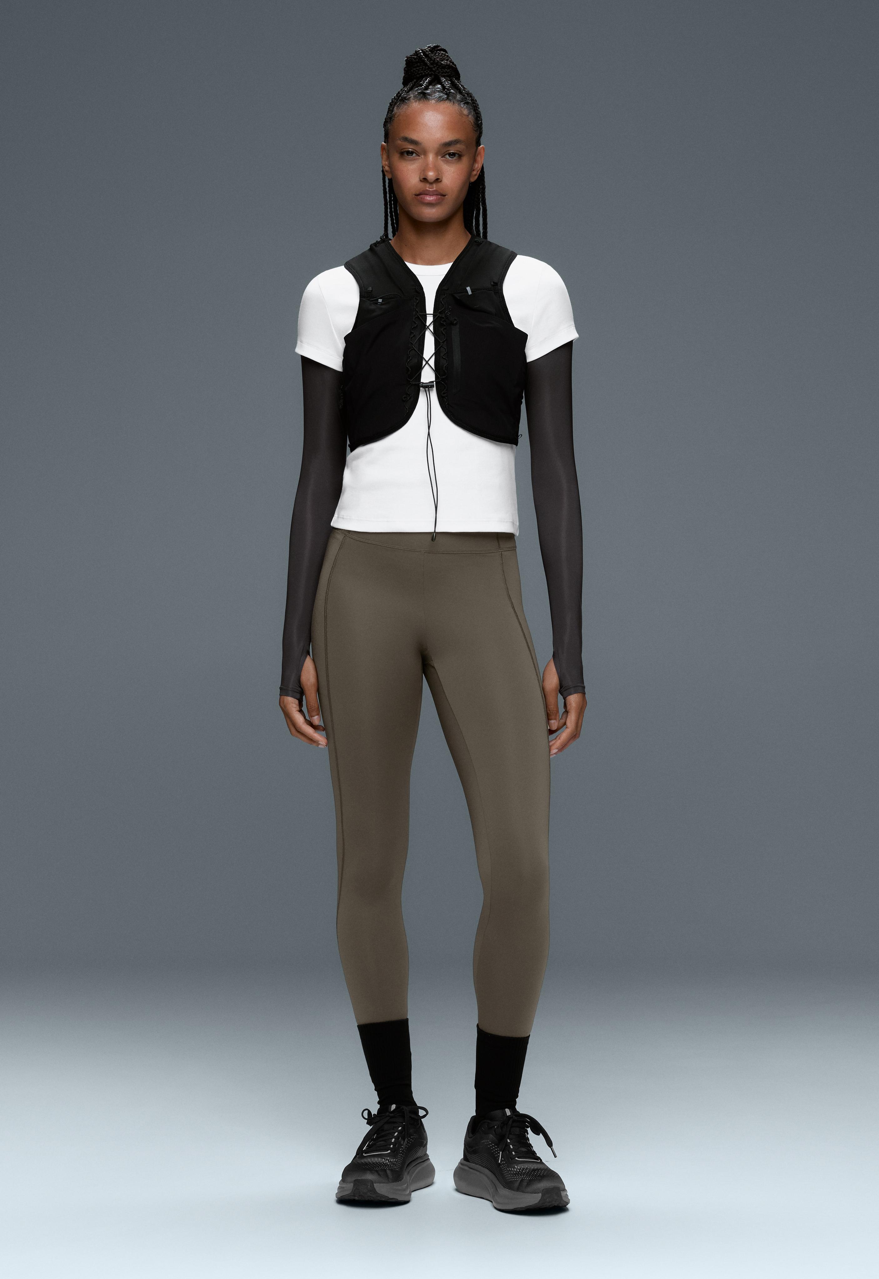Pantaloni legging până la gleznă High rise Rapid Dry cu buzunare Pantaloni legging până la gleznă High rise Rapid Dry cu buzunare