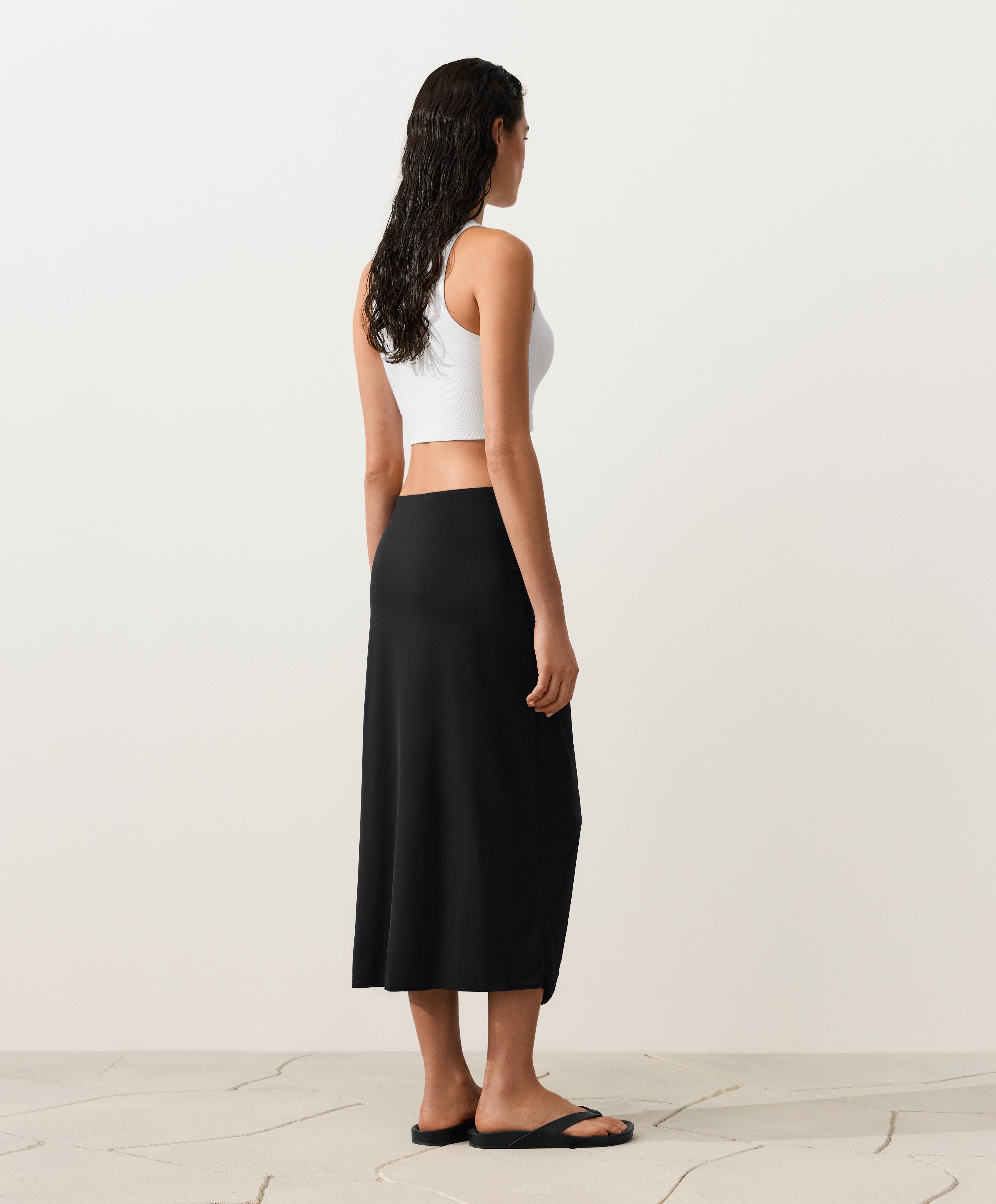 Wrap skirt — BLACK