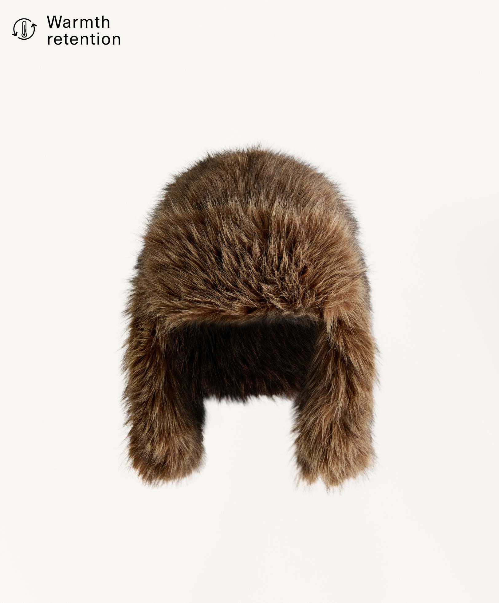 Bonnet effet fourrure