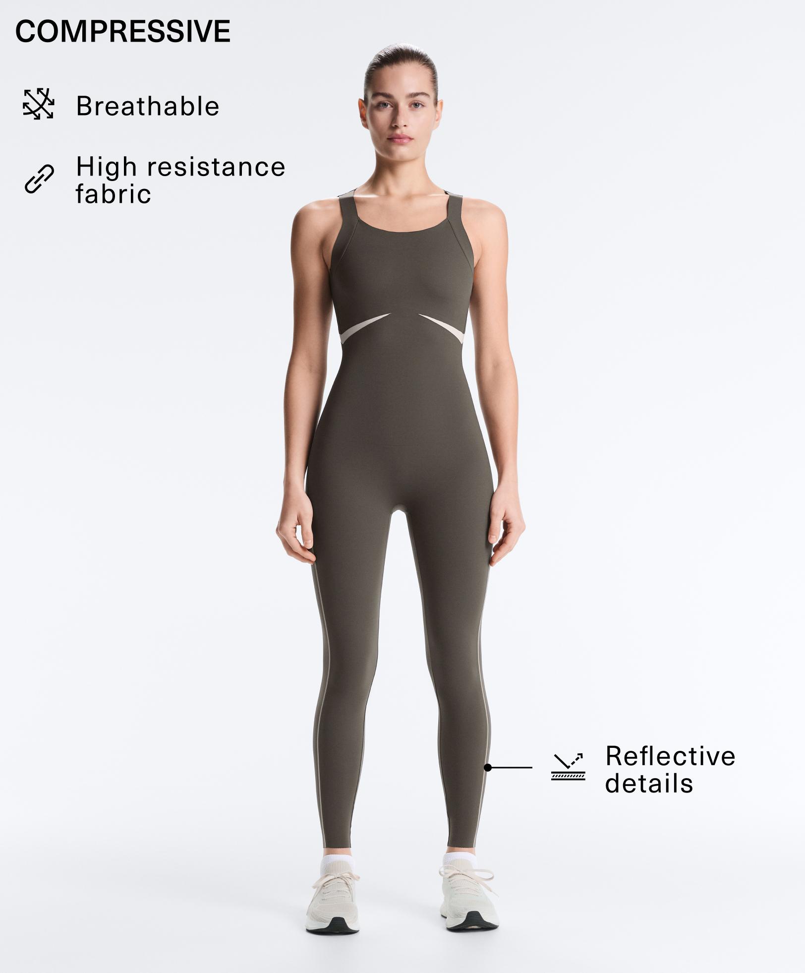 Compressive reflective jumpsuit - Sale