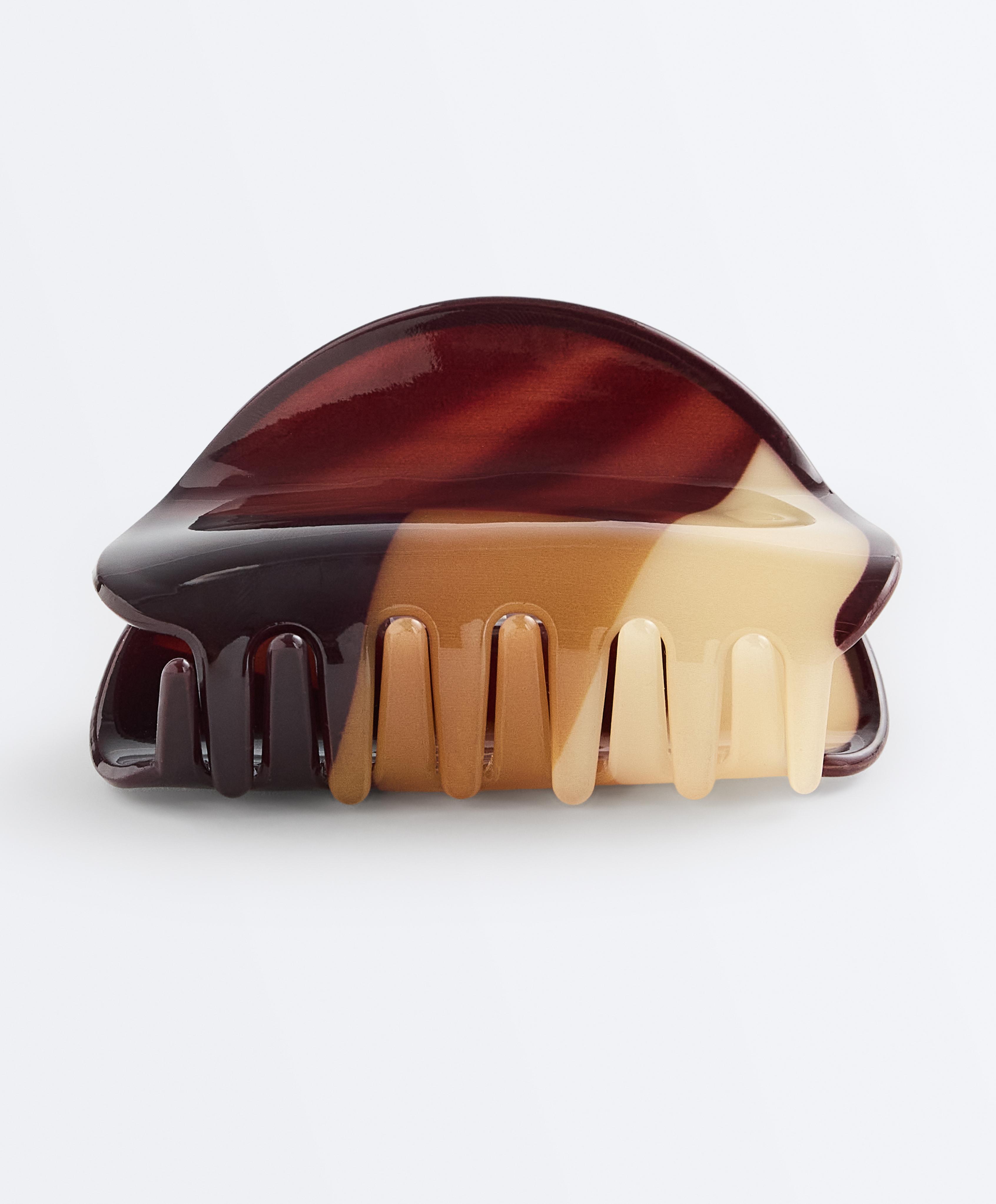 Mosaic hair claw — COGNAC