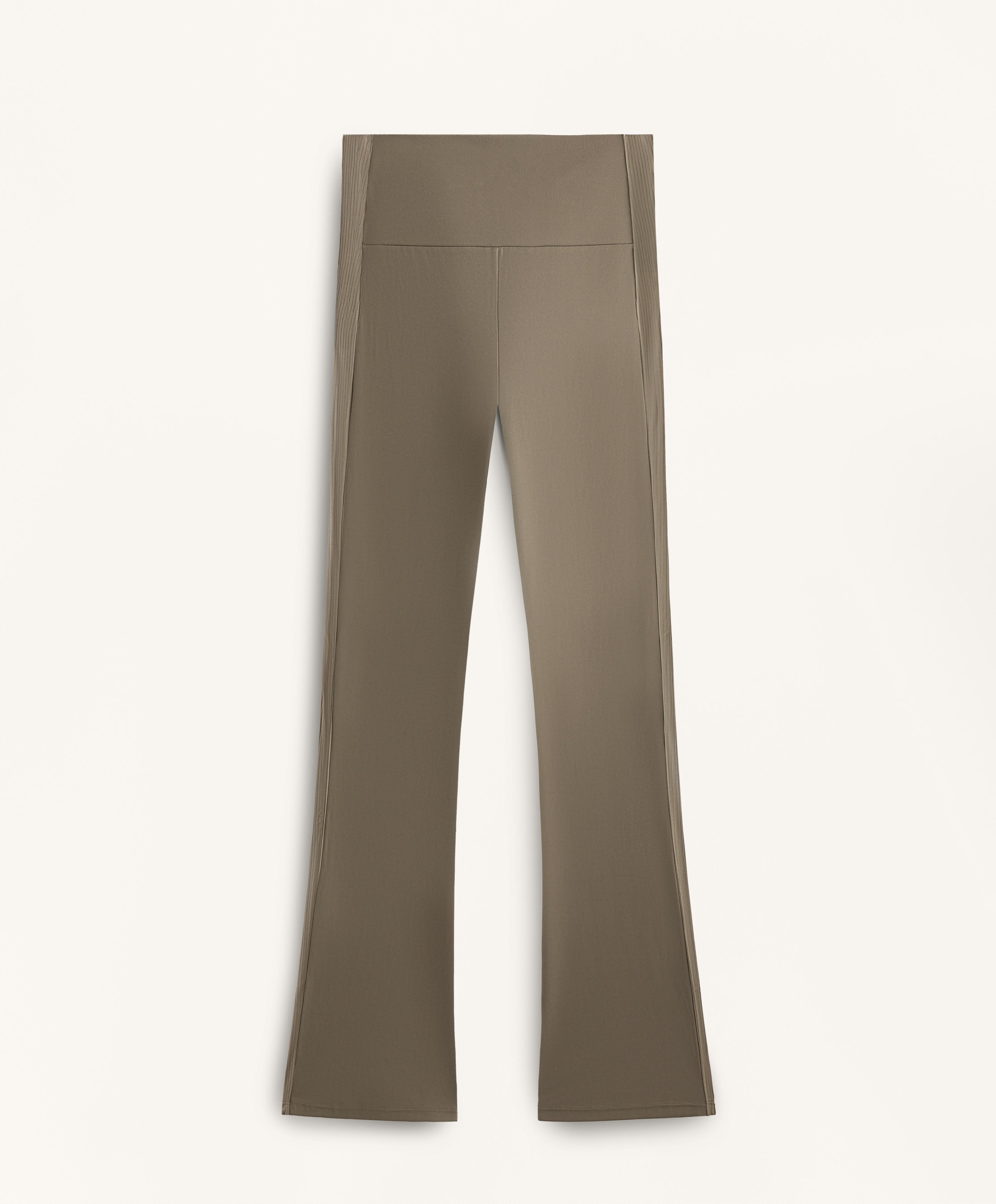 Розкльошені штани flare high rise Comfortlux rib - Розпродаж Розкльошені штани flare high rise Comfortlux rib - Розпродаж