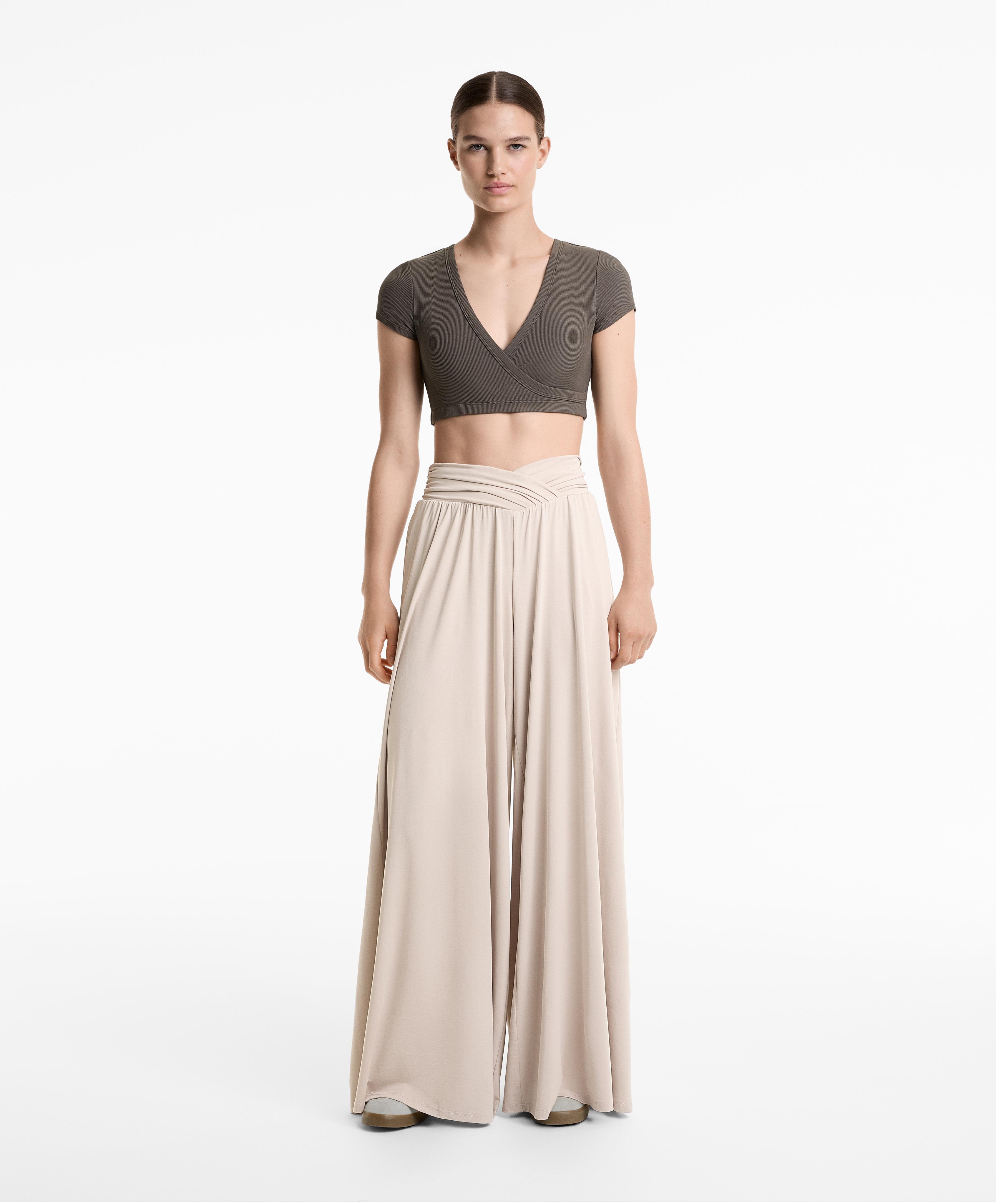 Tank Top mit überkreuztem Rippendesign aus Modal-Mischung - Sale Tank Top mit überkreuztem Rippendesign aus Modal-Mischung - Sale