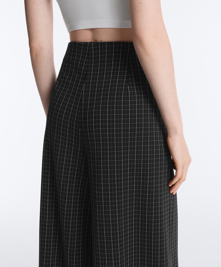 Check pique wide-leg trousers | OYSHO Ελλάδα