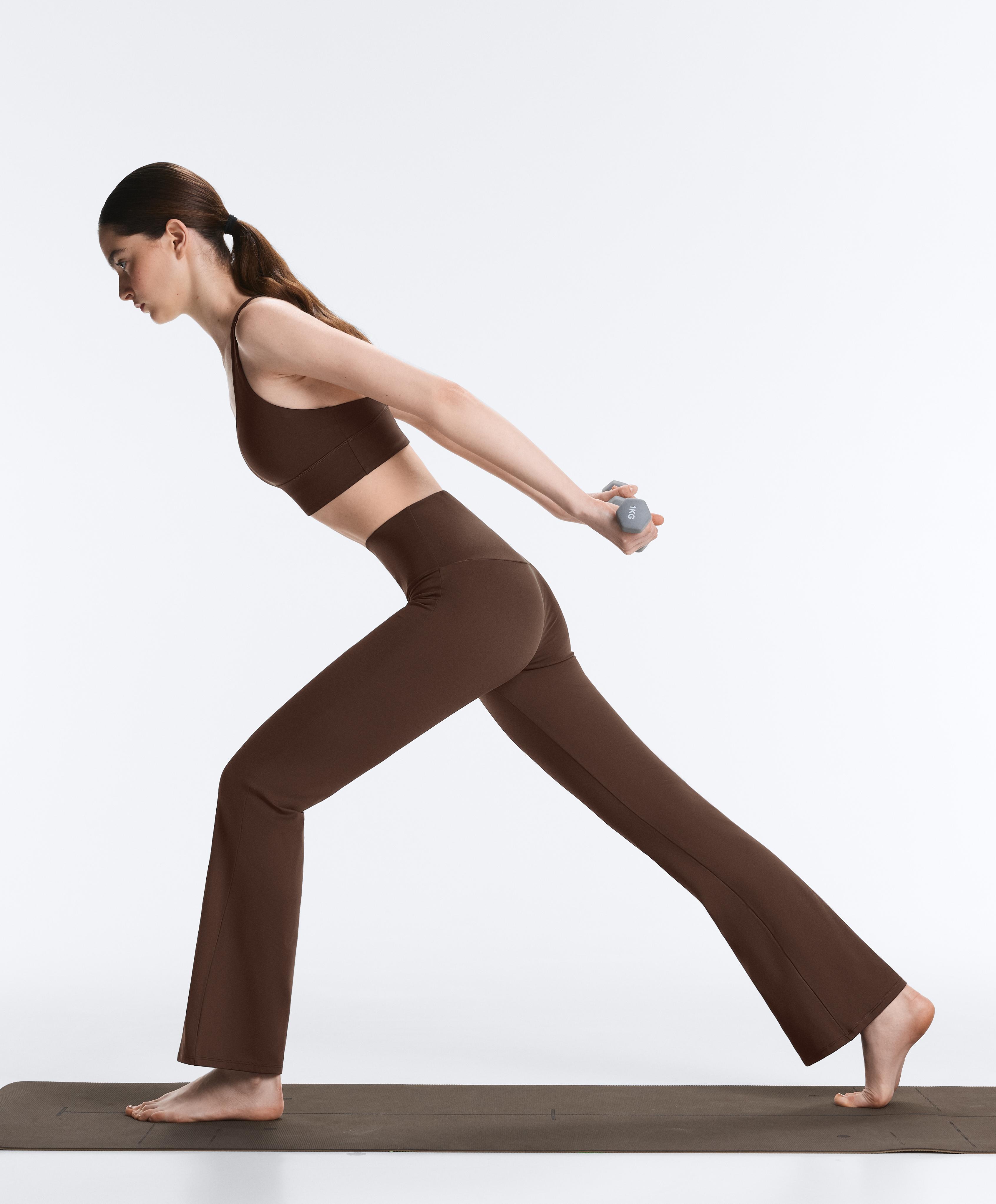 Comfortlux medium support sports bra with cups Comfortlux medium support sports bra with cups